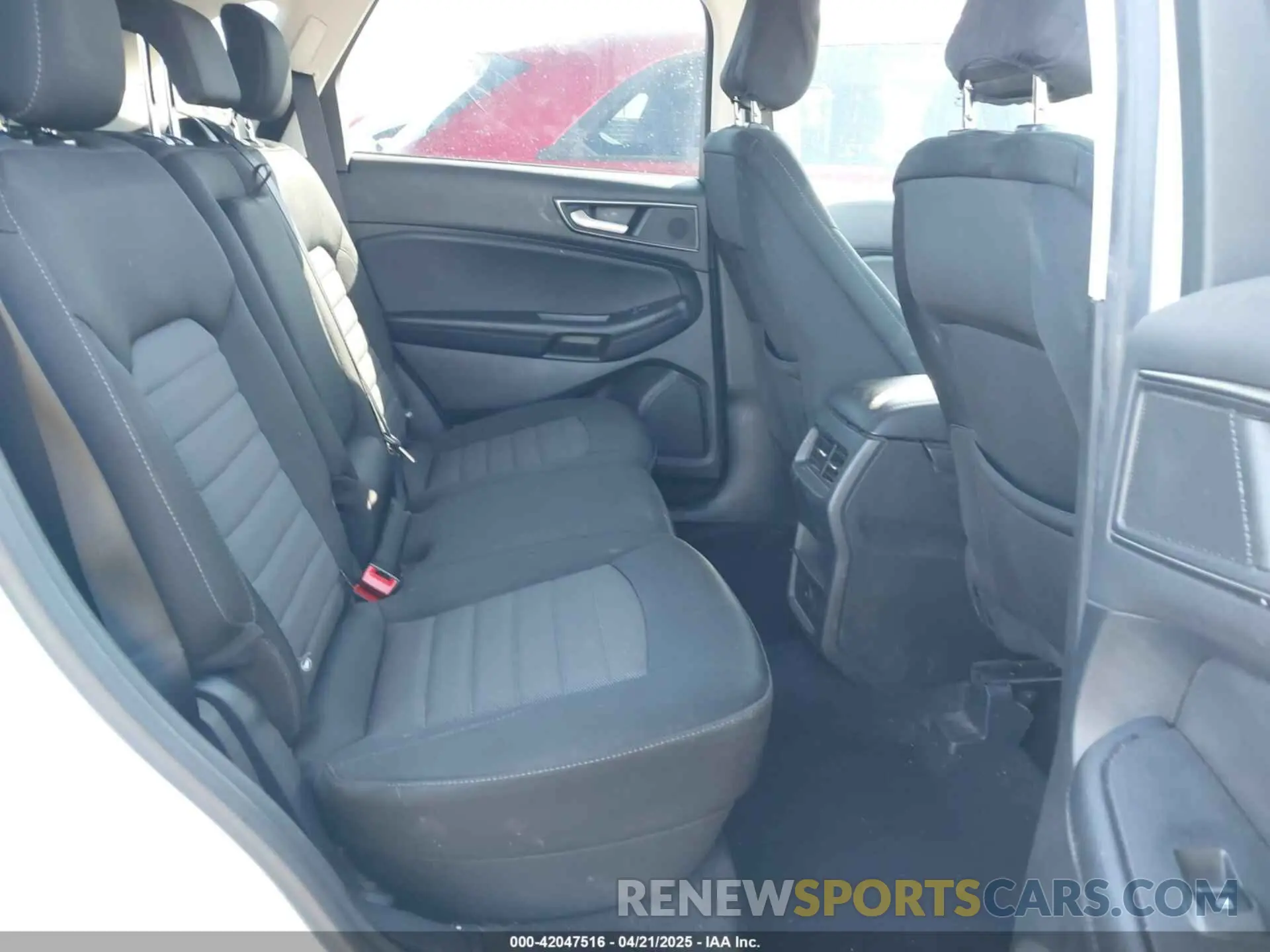 8 Photograph of a damaged car 2FMPK4G9XPBA08325 FORD EDGE 2023