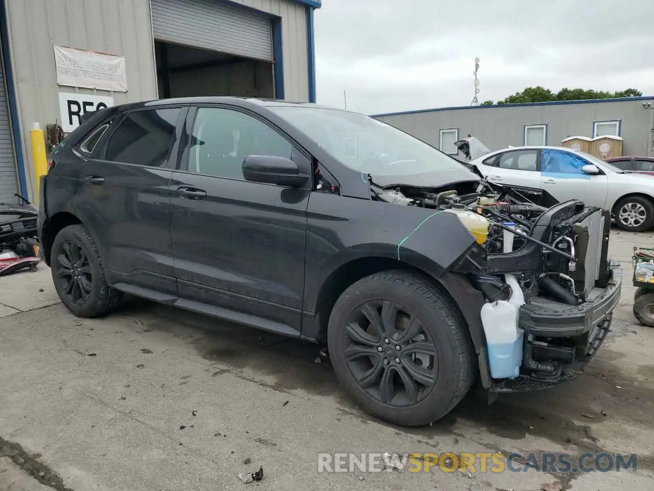 4 Photograph of a damaged car 2FMPK4G9XPBA53152 FORD EDGE 2023
