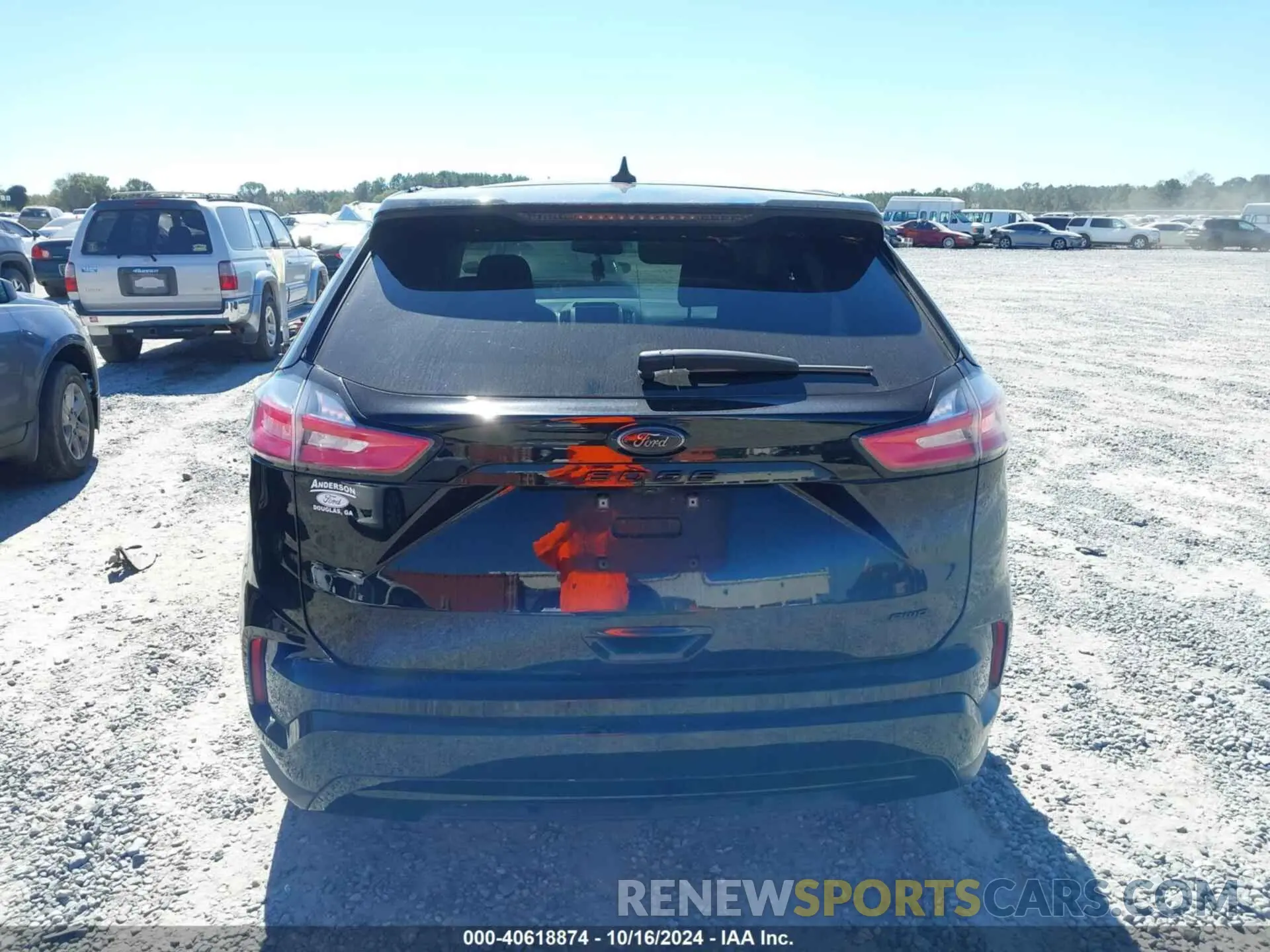 16 Photograph of a damaged car 2FMPK4G9XPBA53166 FORD EDGE 2023
