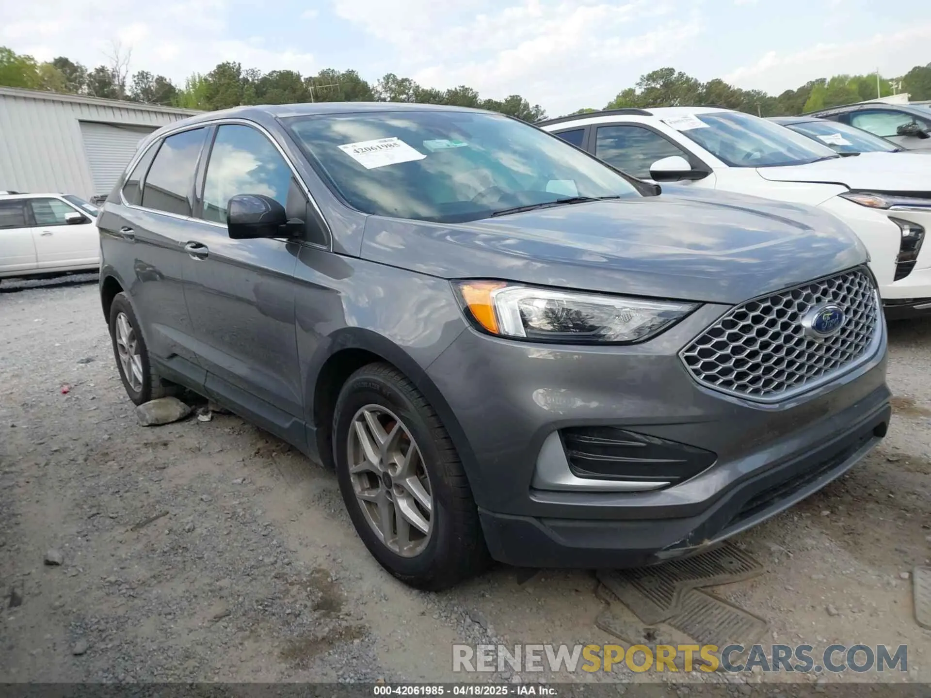 1 Photograph of a damaged car 2FMPK4J92PBA24639 FORD EDGE 2023