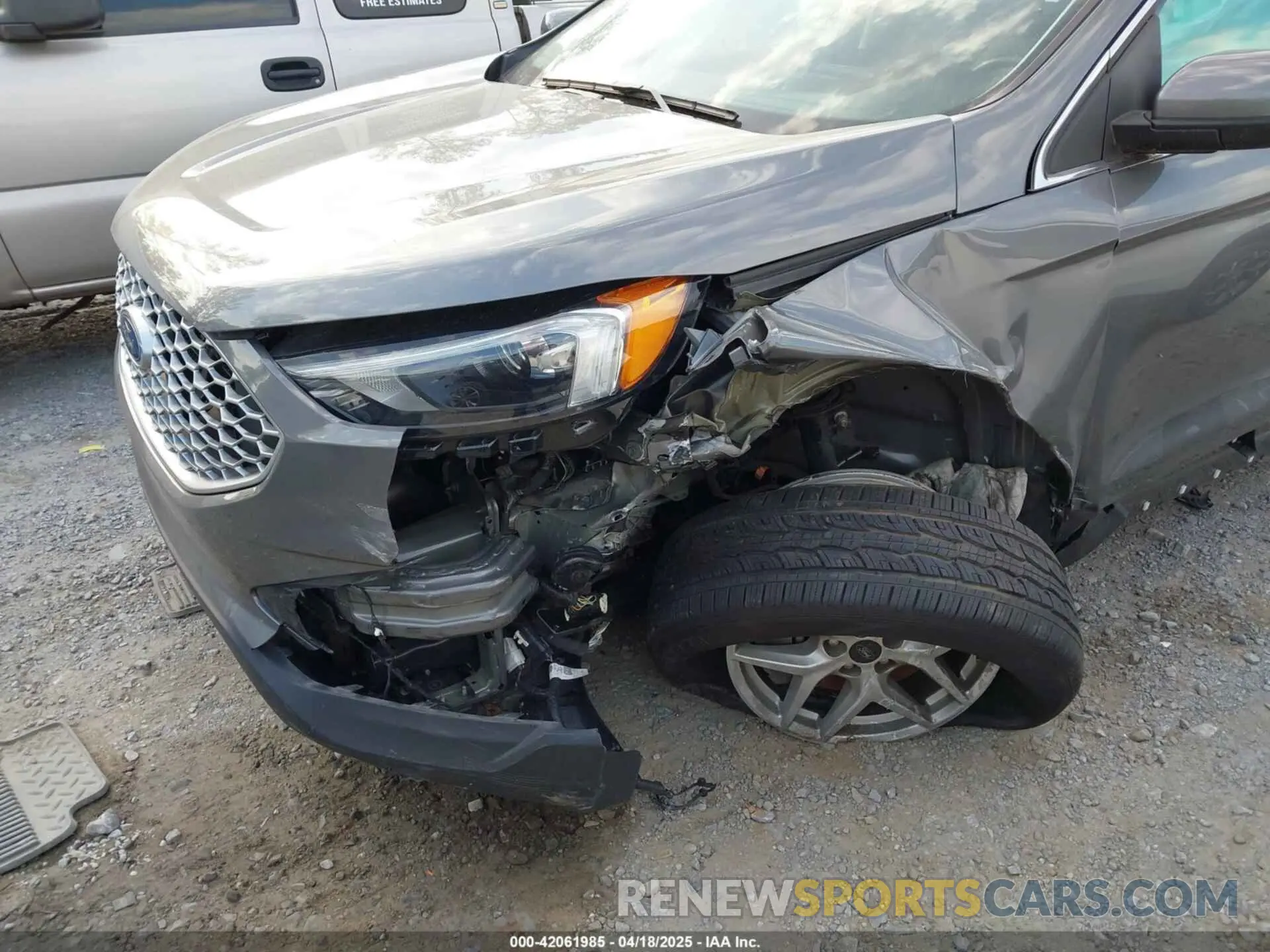 6 Photograph of a damaged car 2FMPK4J92PBA24639 FORD EDGE 2023