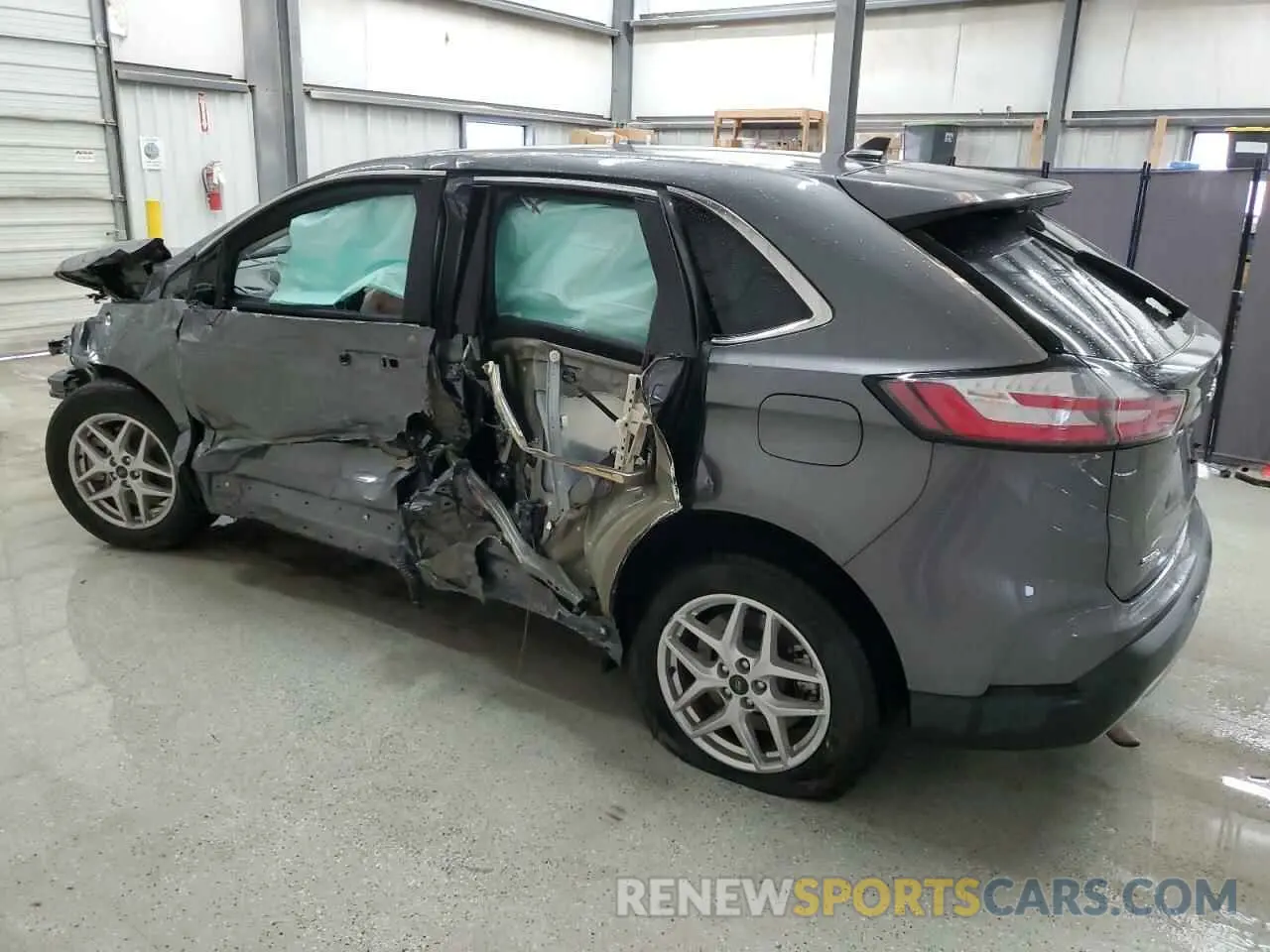 2 Photograph of a damaged car 2FMPK4J92PBA31462 FORD EDGE 2023