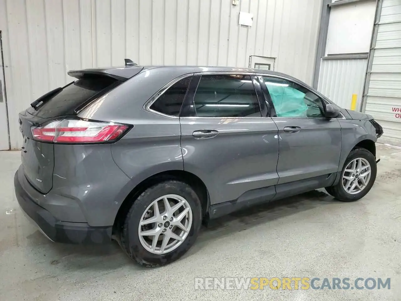 3 Photograph of a damaged car 2FMPK4J92PBA31462 FORD EDGE 2023
