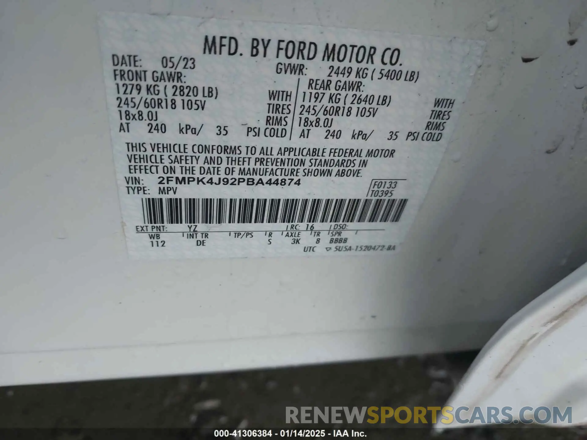 9 Photograph of a damaged car 2FMPK4J92PBA44874 FORD EDGE 2023