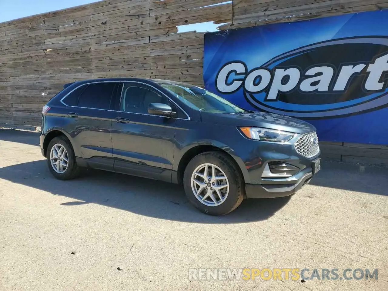 4 Photograph of a damaged car 2FMPK4J92PBA58919 FORD EDGE 2023