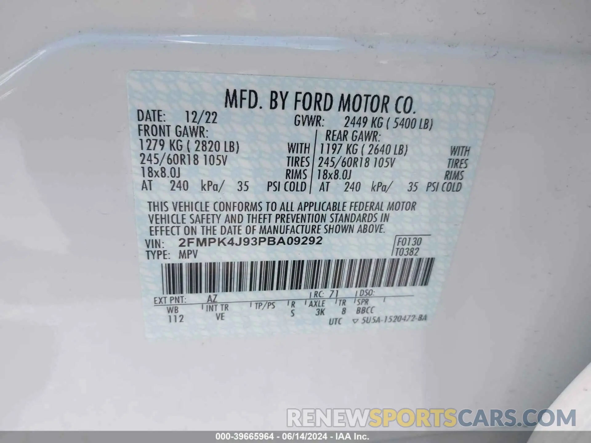 9 Photograph of a damaged car 2FMPK4J93PBA09292 FORD EDGE 2023