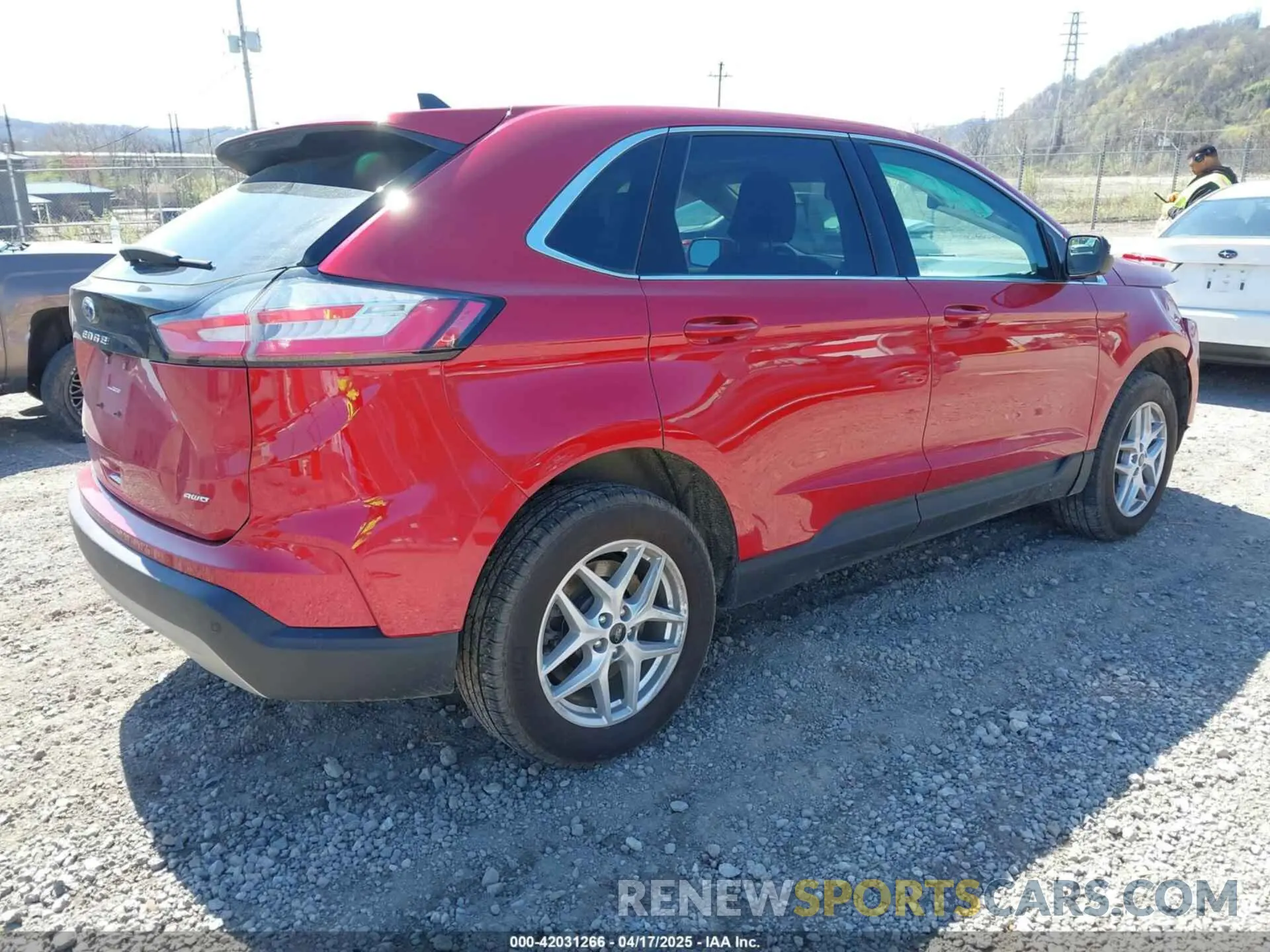 4 Photograph of a damaged car 2FMPK4J93PBA16016 FORD EDGE 2023