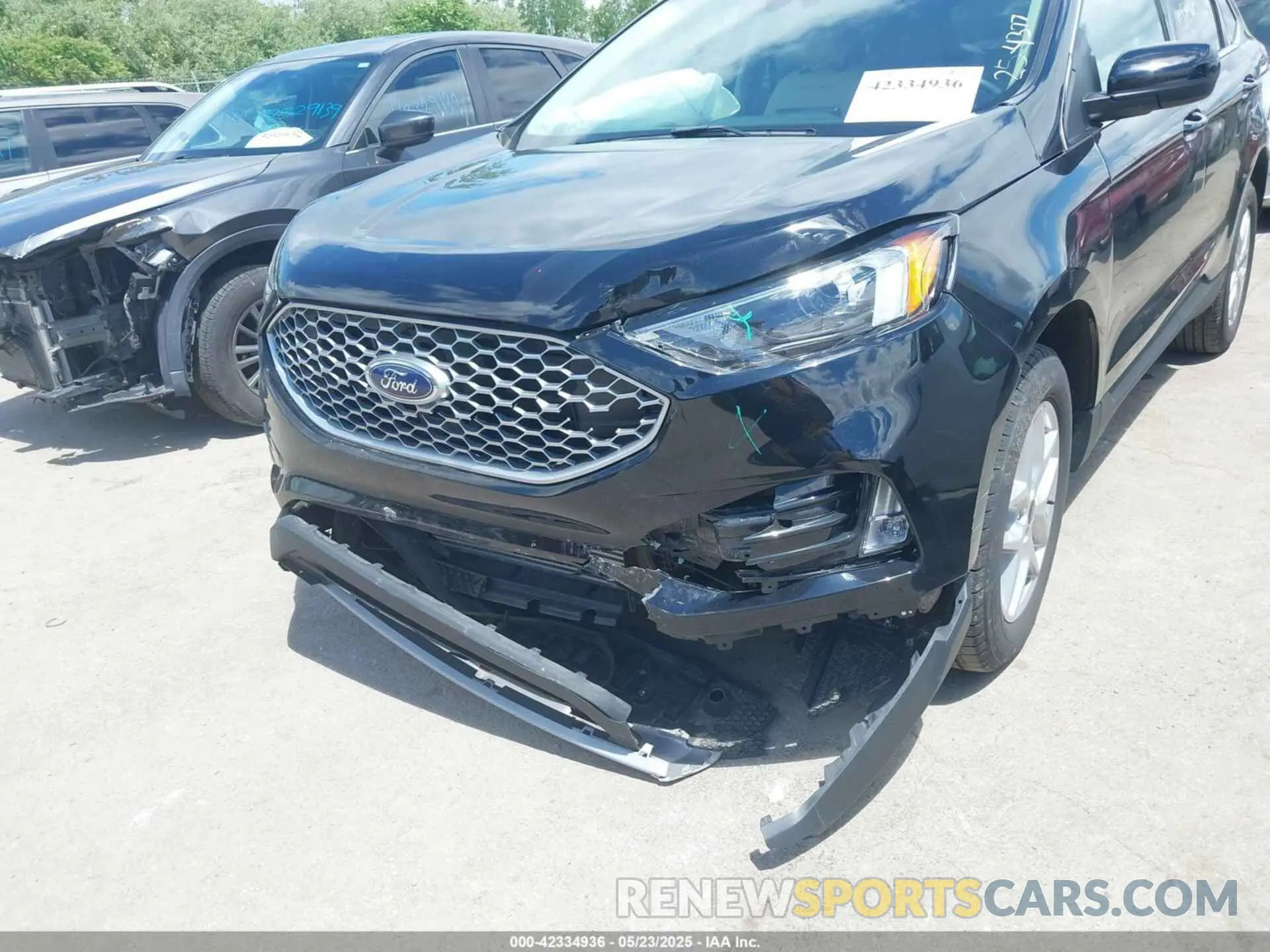 6 Photograph of a damaged car 2FMPK4J93PBA22513 FORD EDGE 2023