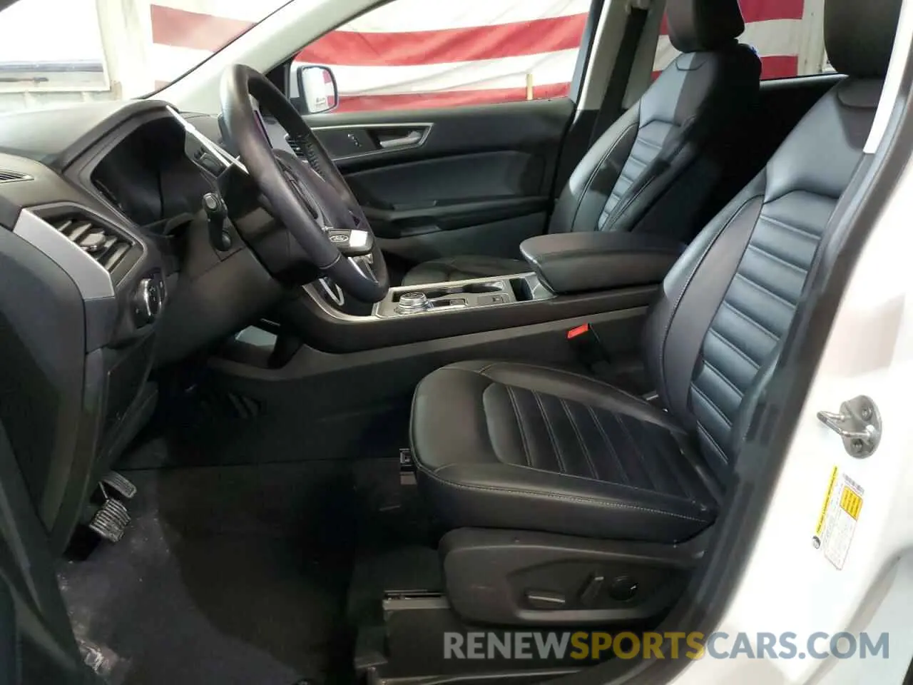 7 Photograph of a damaged car 2FMPK4J93PBA38193 FORD EDGE 2023
