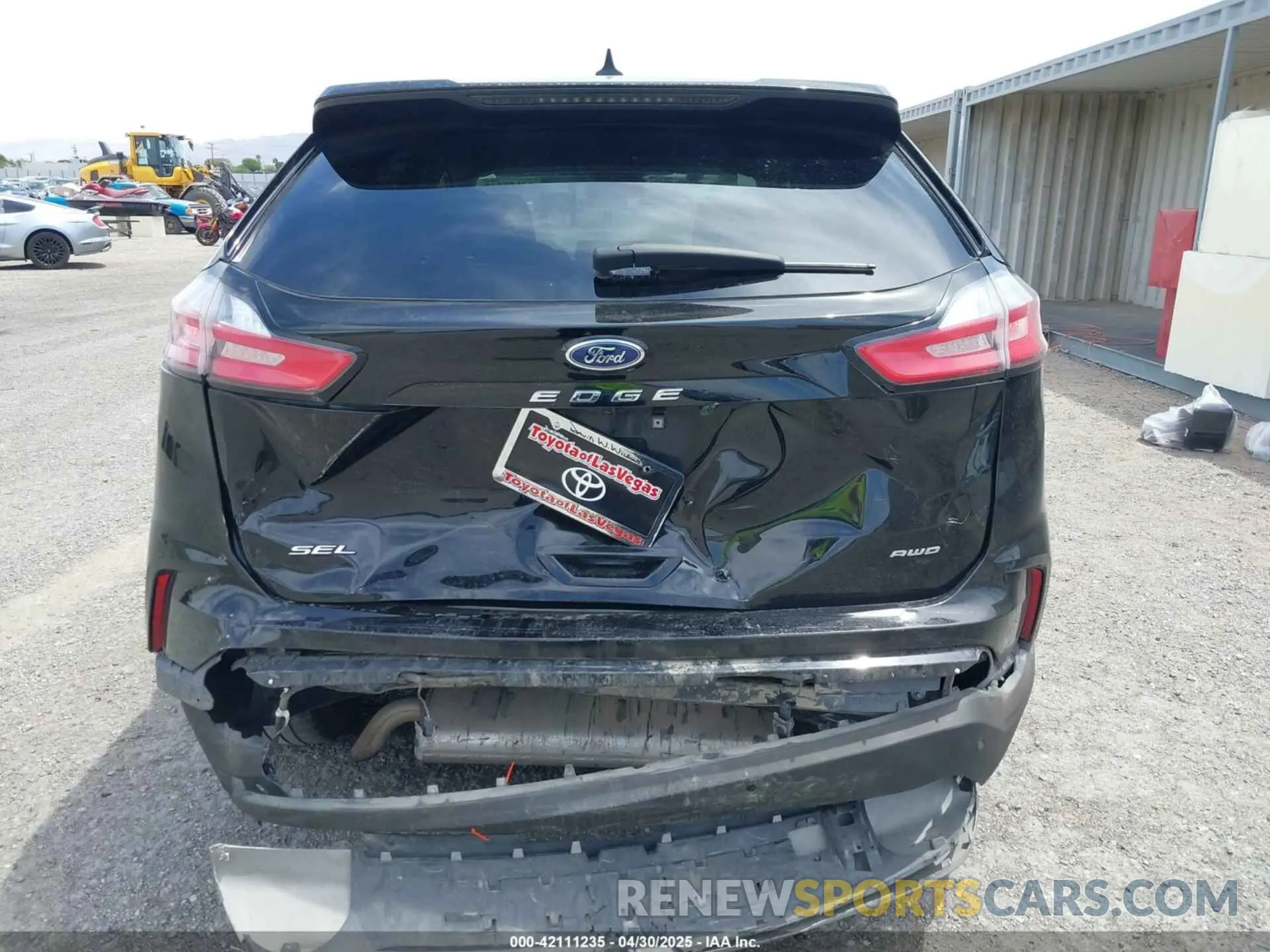 16 Photograph of a damaged car 2FMPK4J93PBA39005 FORD EDGE 2023