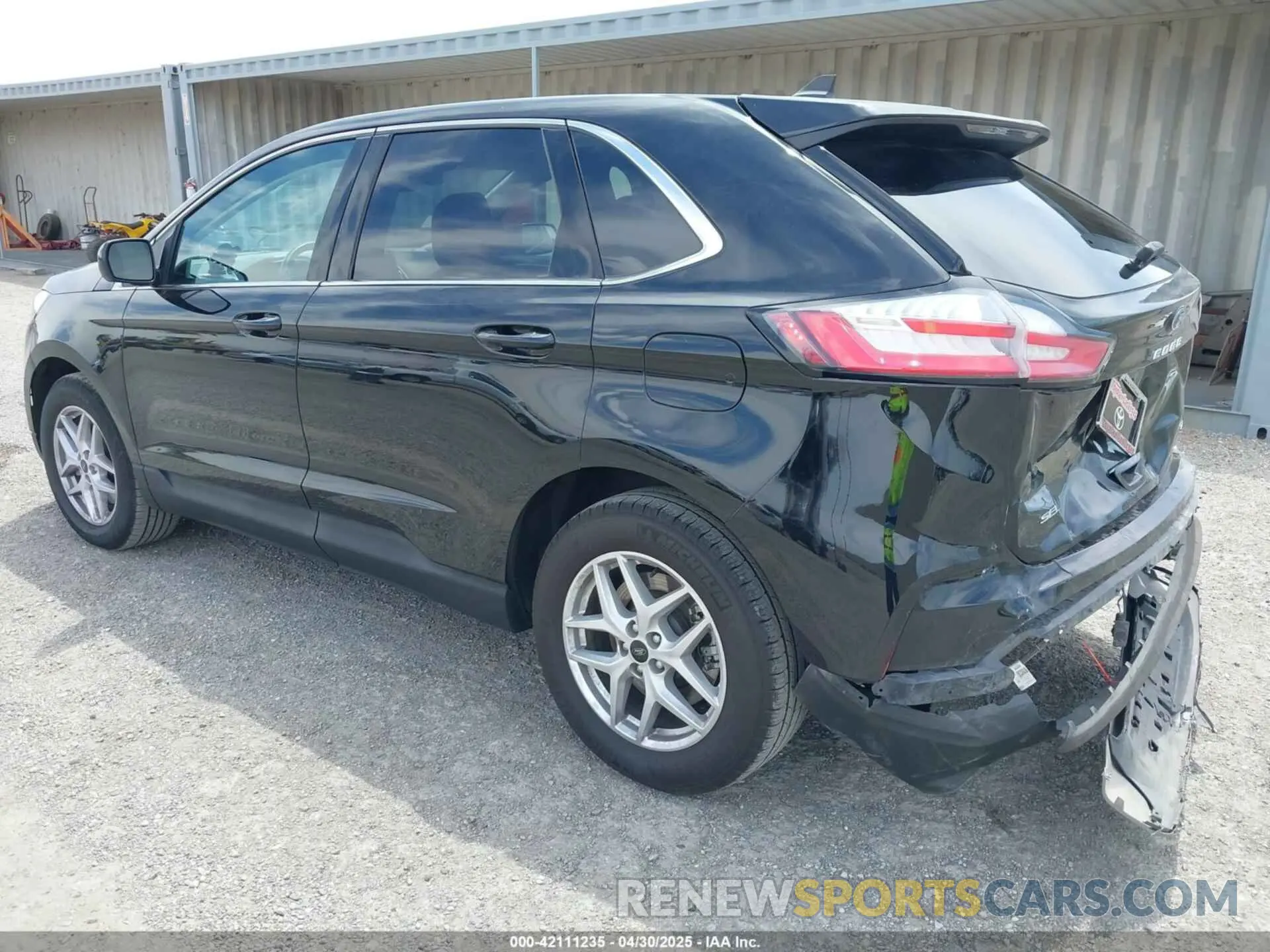 3 Photograph of a damaged car 2FMPK4J93PBA39005 FORD EDGE 2023