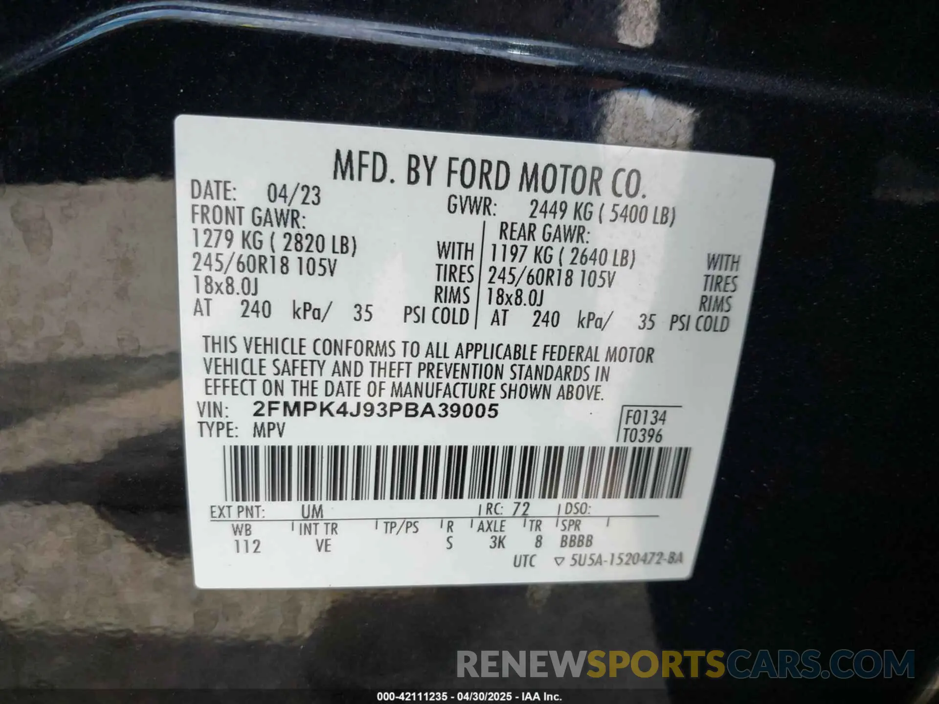 9 Photograph of a damaged car 2FMPK4J93PBA39005 FORD EDGE 2023