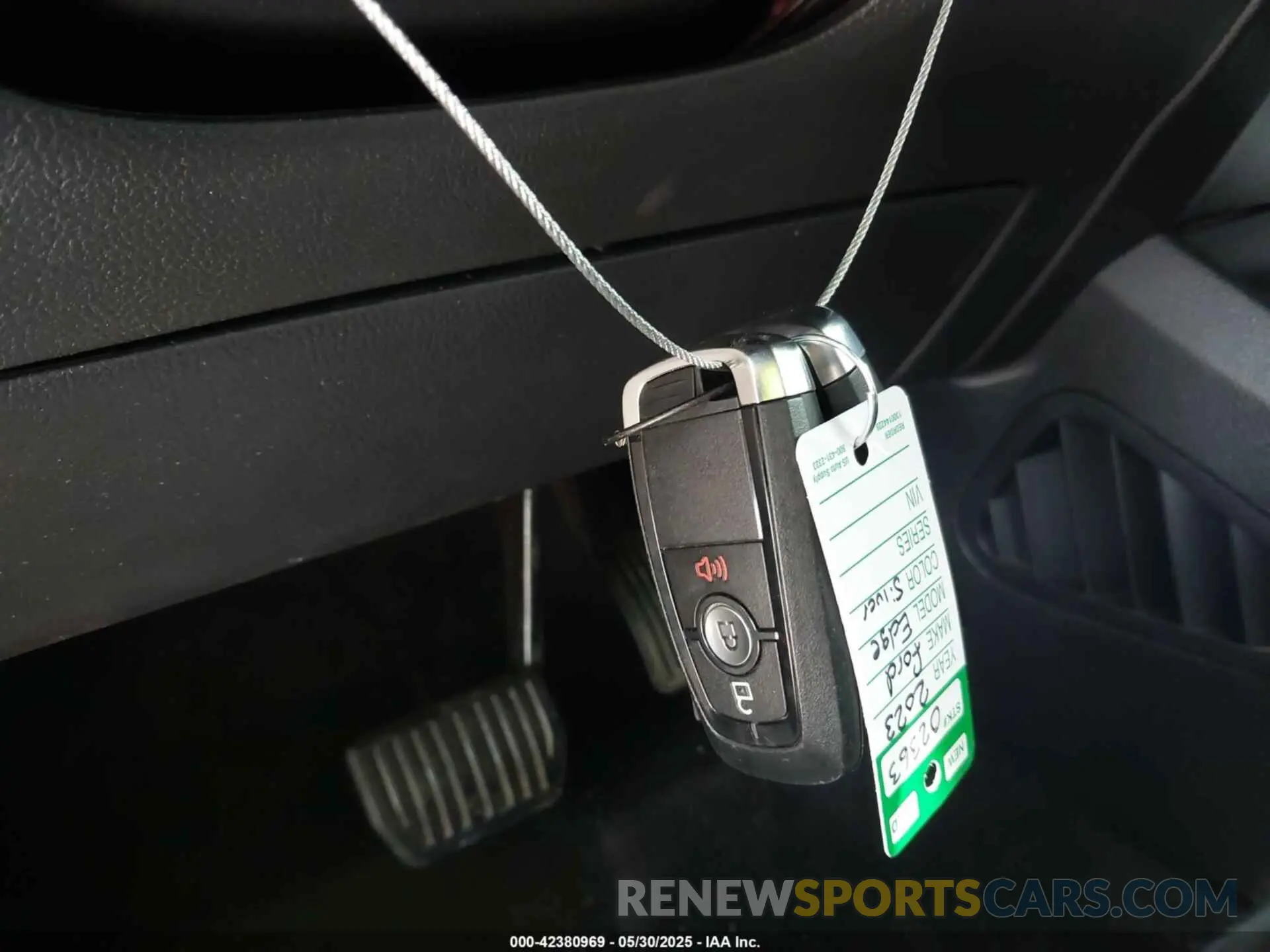 11 Photograph of a damaged car 2FMPK4J93PBA46715 FORD EDGE 2023