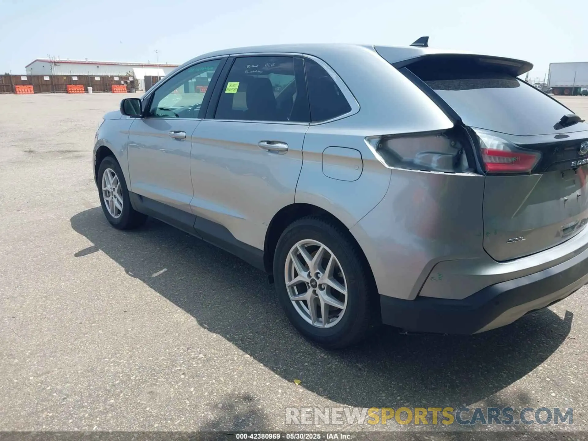3 Photograph of a damaged car 2FMPK4J93PBA46715 FORD EDGE 2023