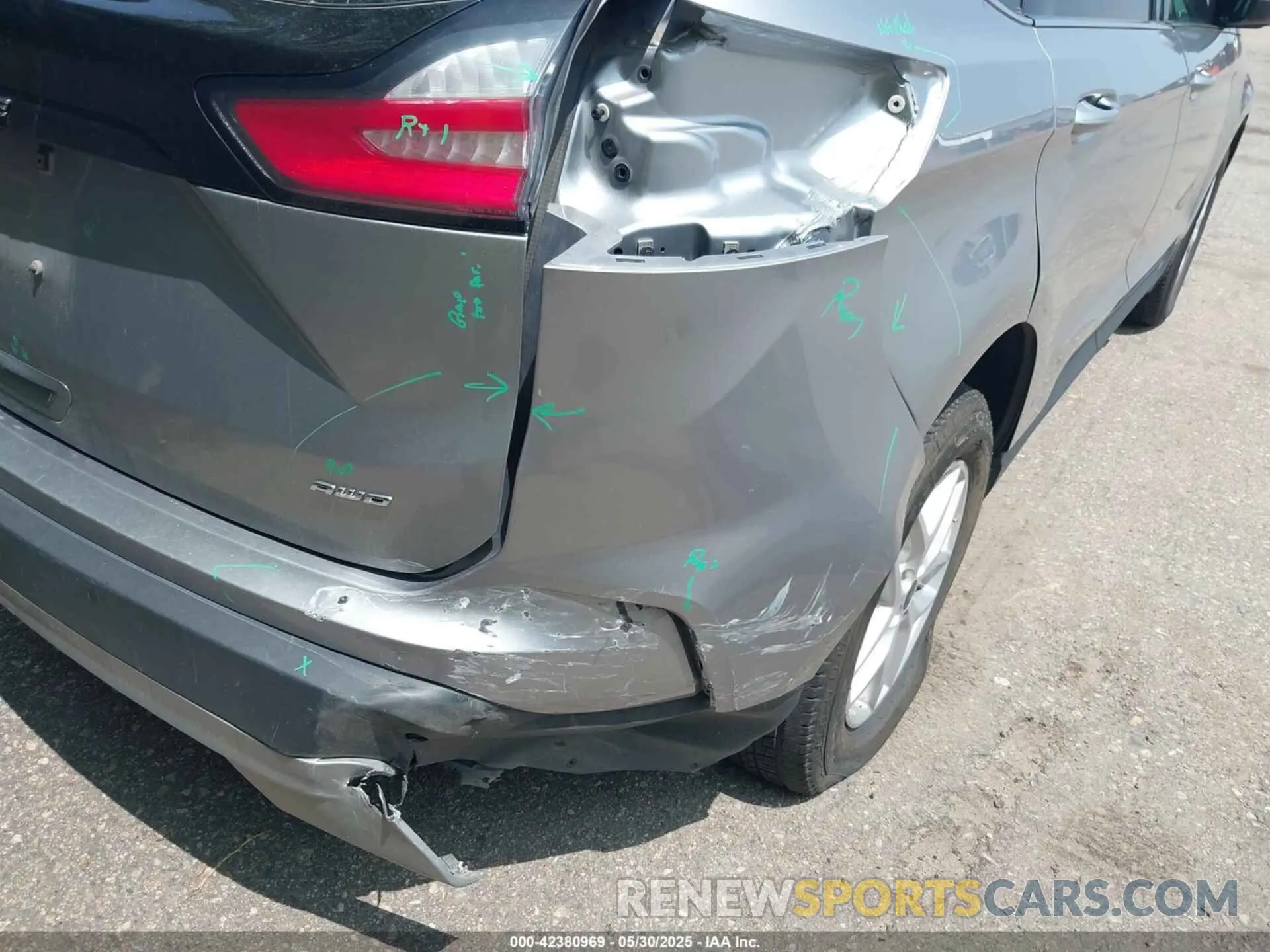 6 Photograph of a damaged car 2FMPK4J93PBA46715 FORD EDGE 2023