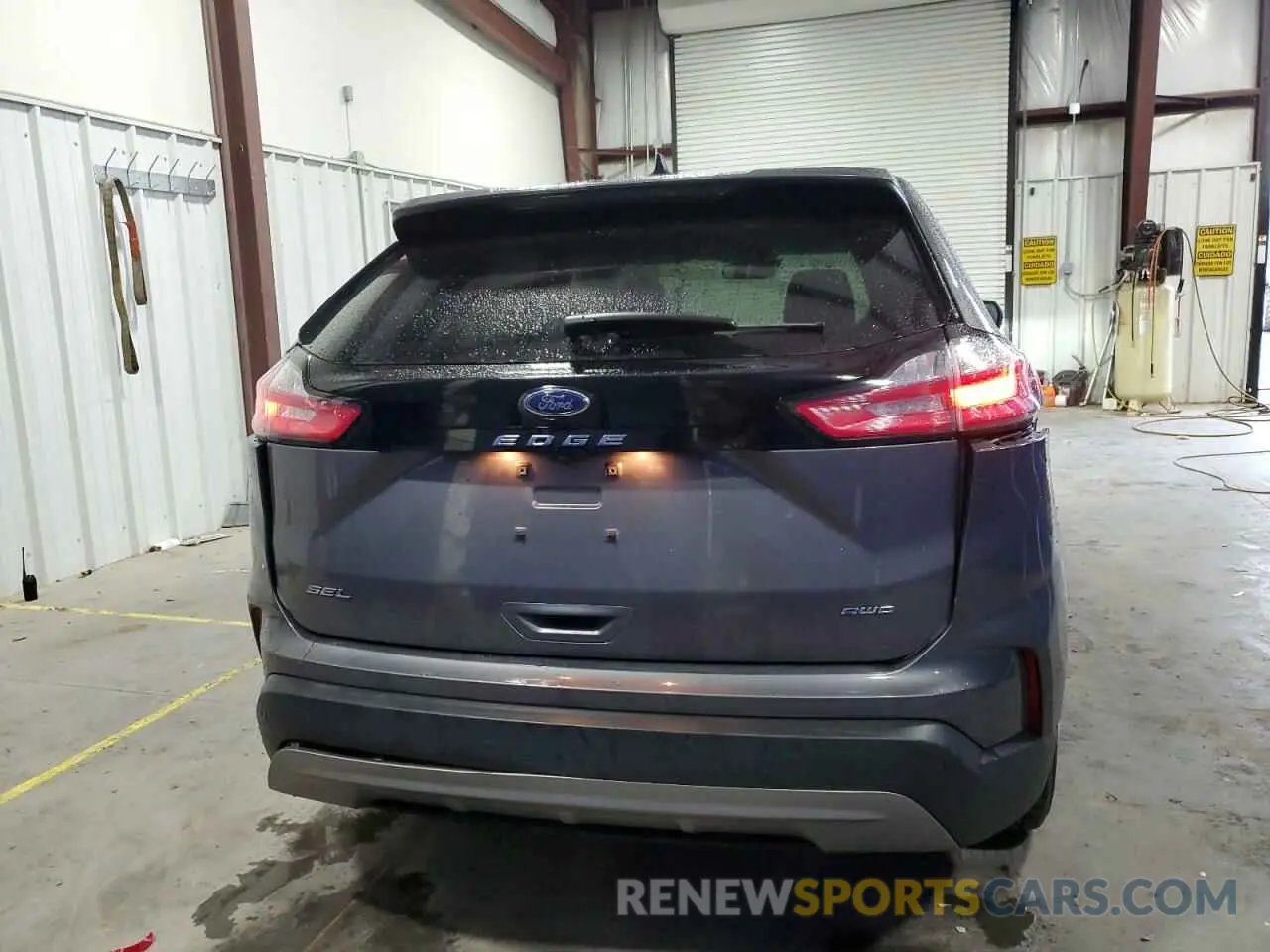 6 Photograph of a damaged car 2FMPK4J94PBA22861 FORD EDGE 2023