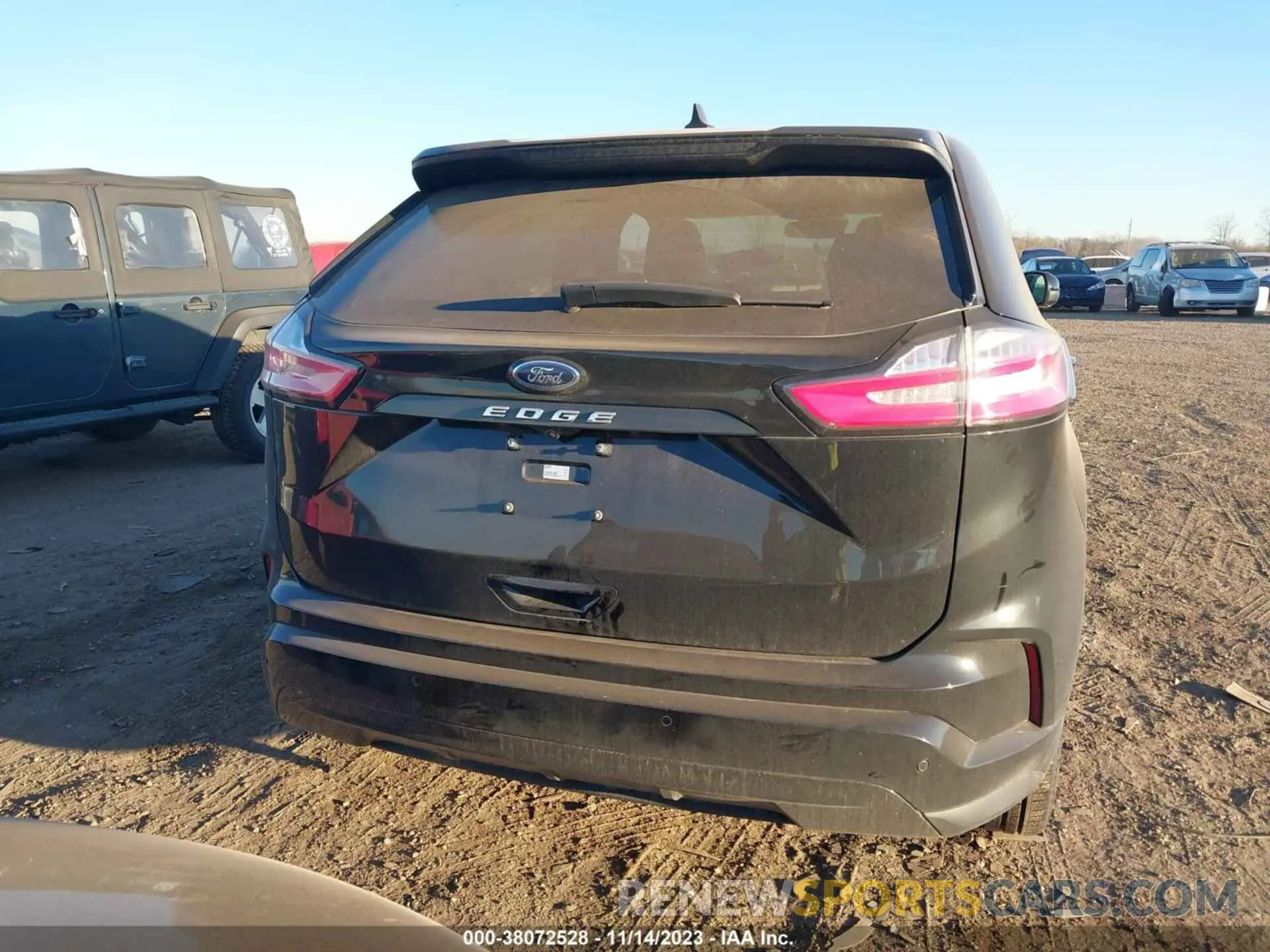 16 Photograph of a damaged car 2FMPK4J95PBA09729 FORD EDGE 2023