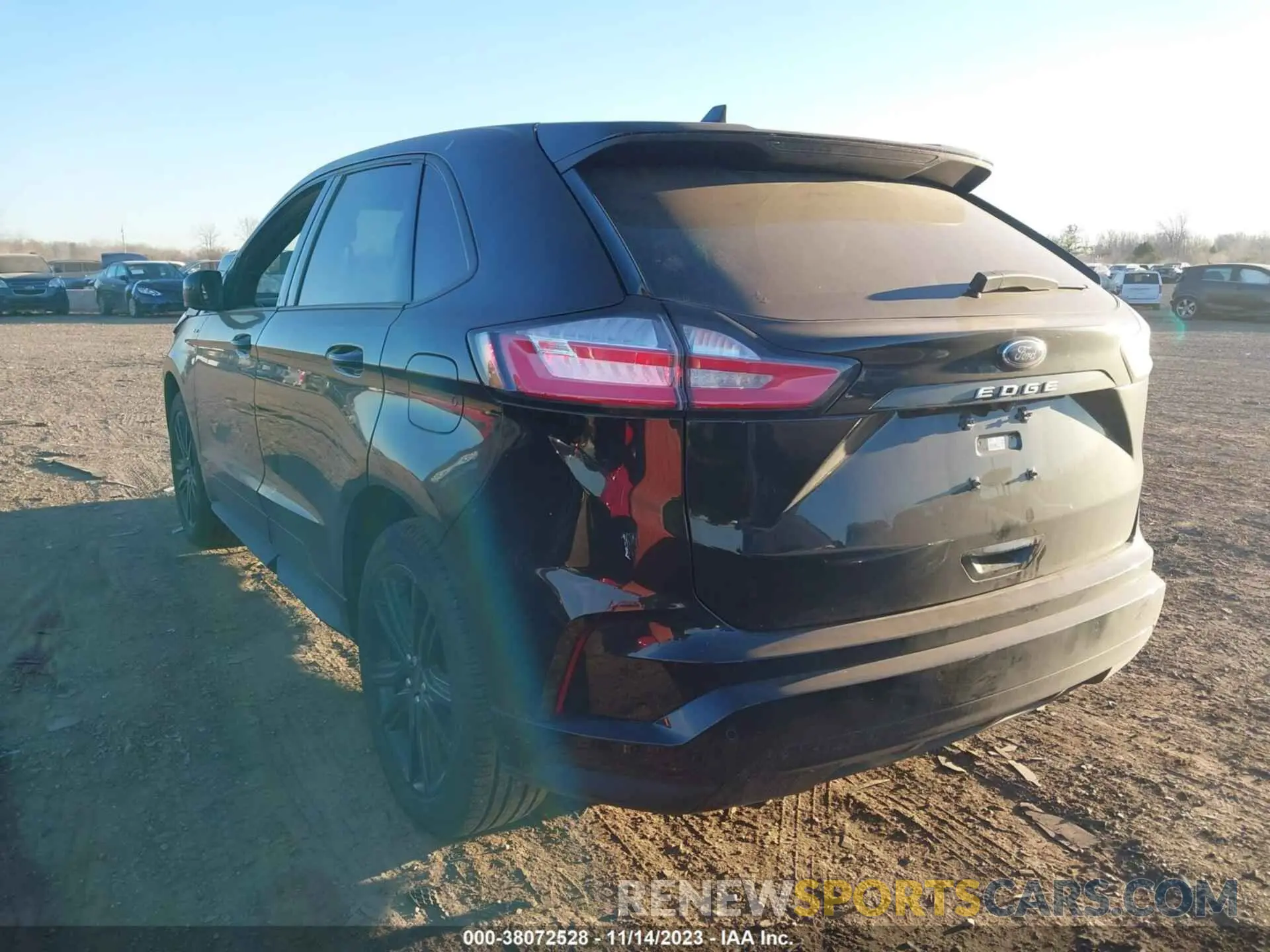 3 Photograph of a damaged car 2FMPK4J95PBA09729 FORD EDGE 2023