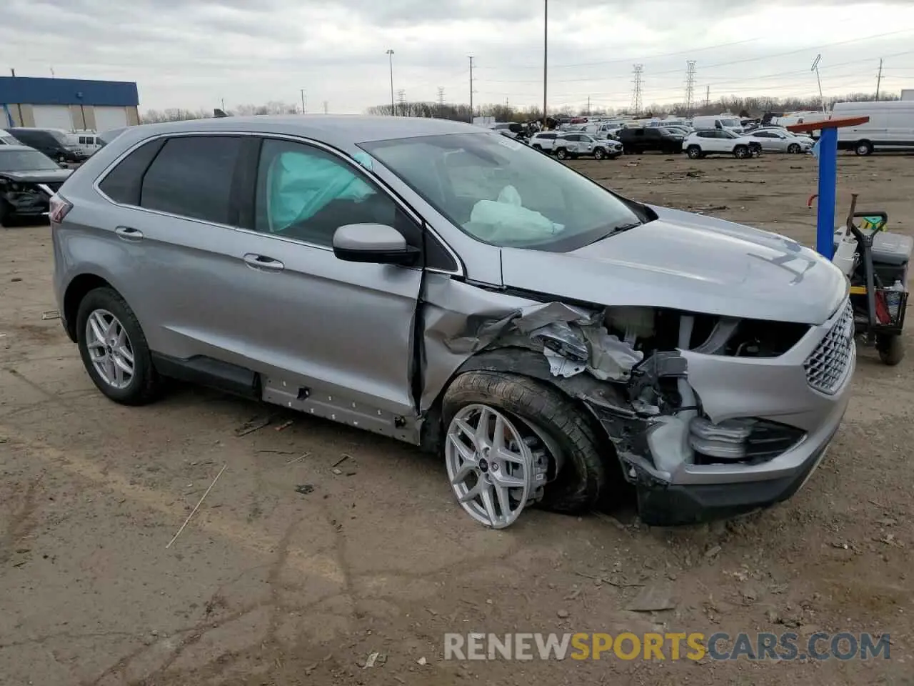 4 Photograph of a damaged car 2FMPK4J95PBA17670 FORD EDGE 2023