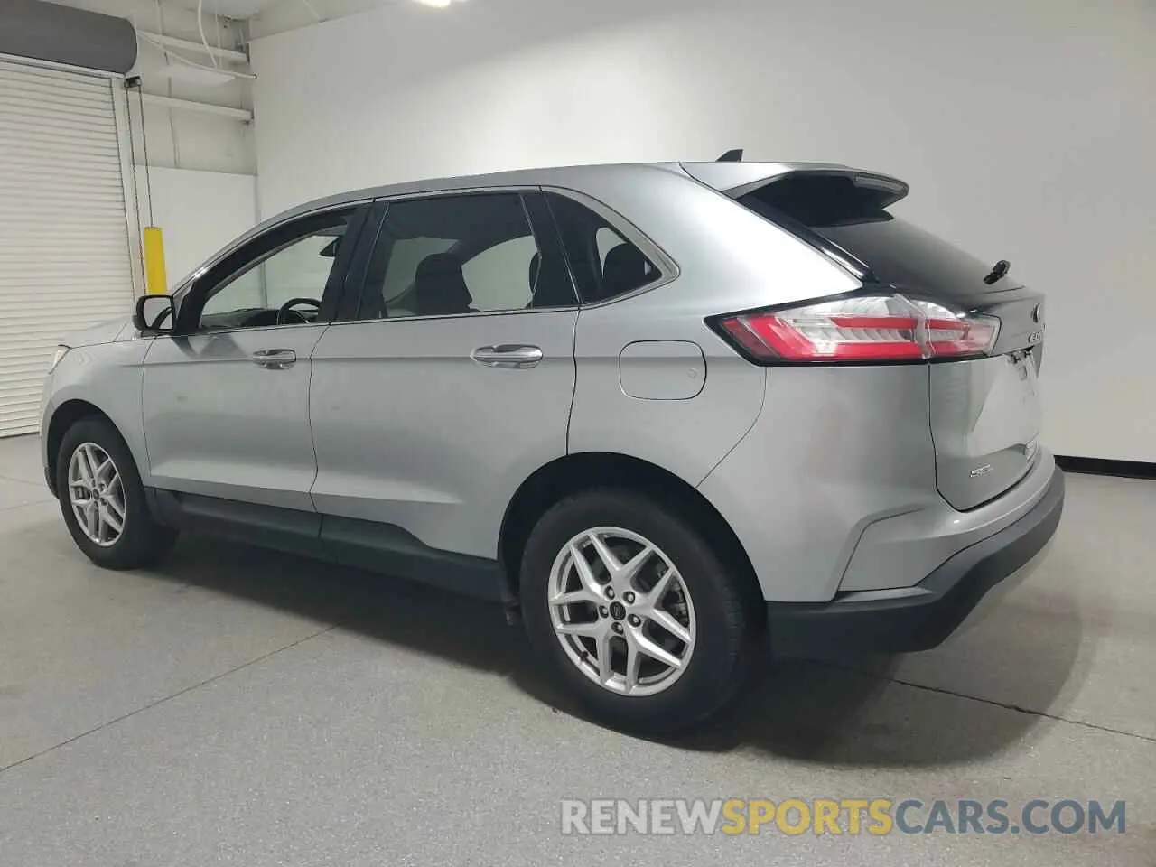 2 Photograph of a damaged car 2FMPK4J95PBA18799 FORD EDGE 2023