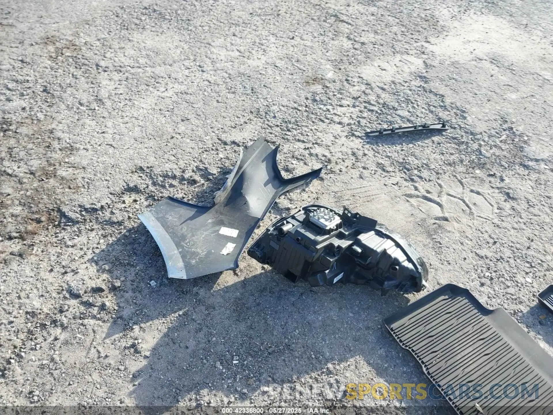 12 Photograph of a damaged car 2FMPK4J95PBA36669 FORD EDGE 2023