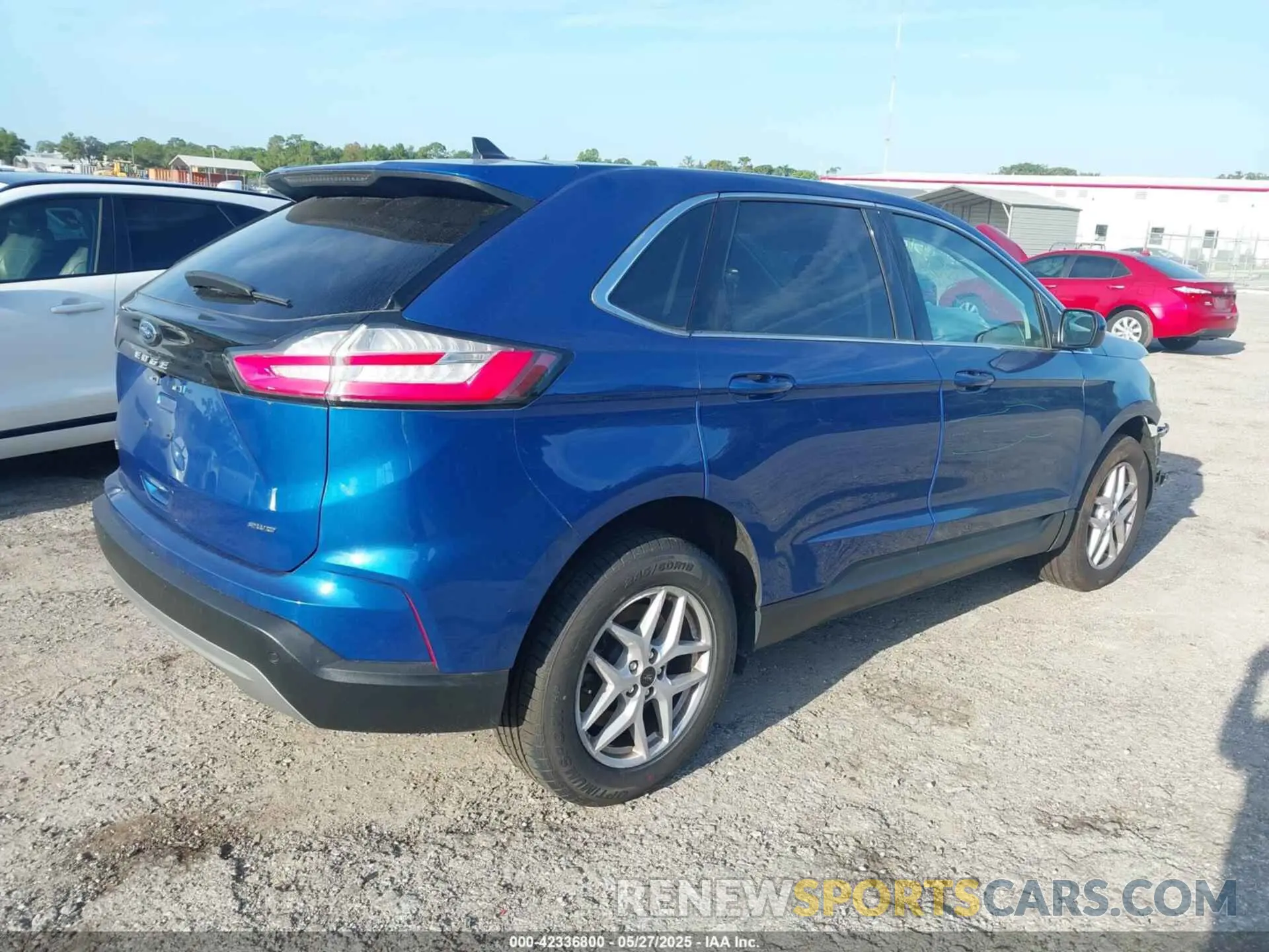 4 Photograph of a damaged car 2FMPK4J95PBA36669 FORD EDGE 2023