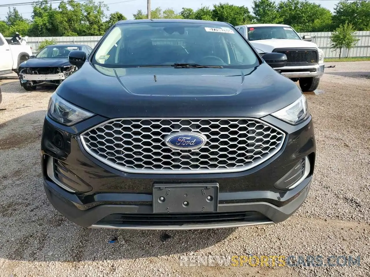 5 Photograph of a damaged car 2FMPK4J95PBA37868 FORD EDGE 2023