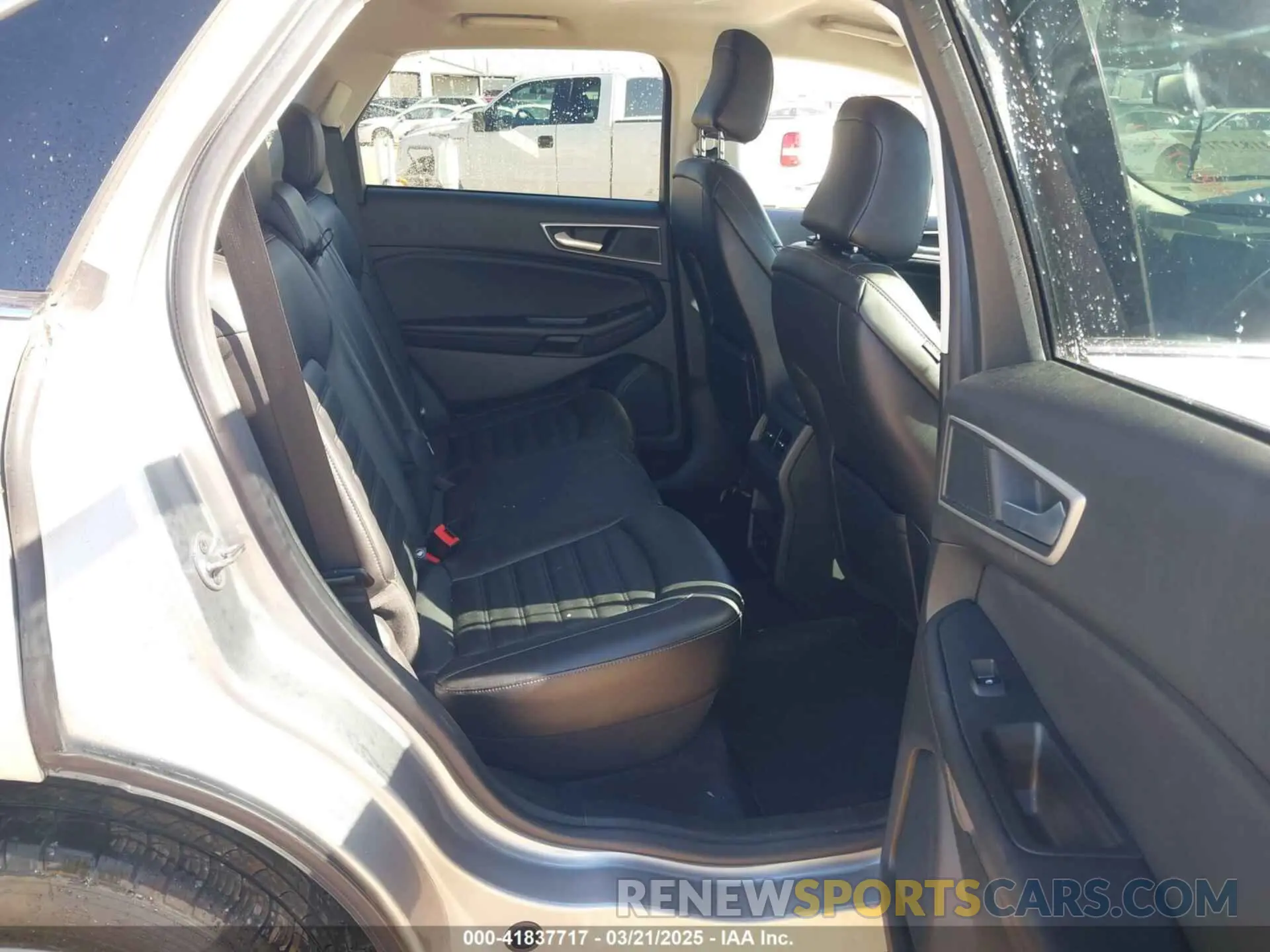 8 Photograph of a damaged car 2FMPK4J95PBA45825 FORD EDGE 2023