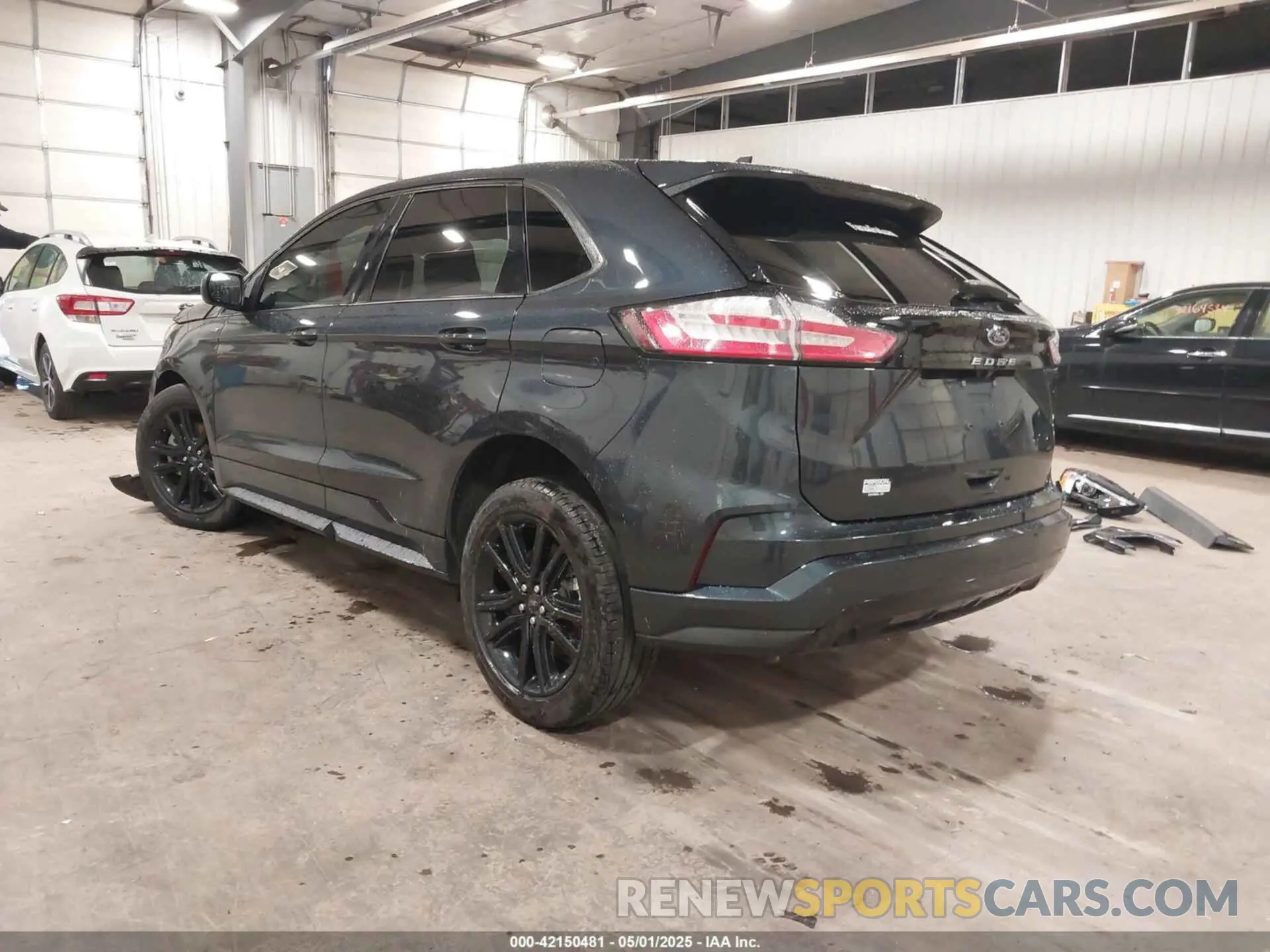 3 Photograph of a damaged car 2FMPK4J96PBA43615 FORD EDGE 2023