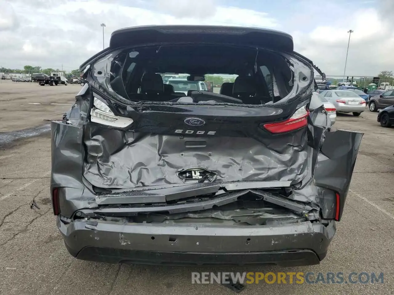 6 Photograph of a damaged car 2FMPK4J97PBA12888 FORD EDGE 2023