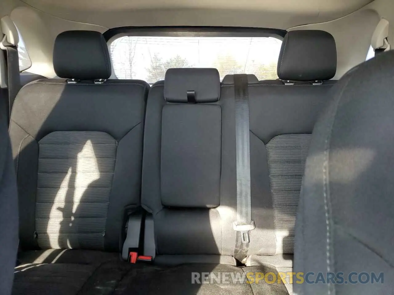 10 Photograph of a damaged car 2FMPK4J98PBA34513 FORD EDGE 2023