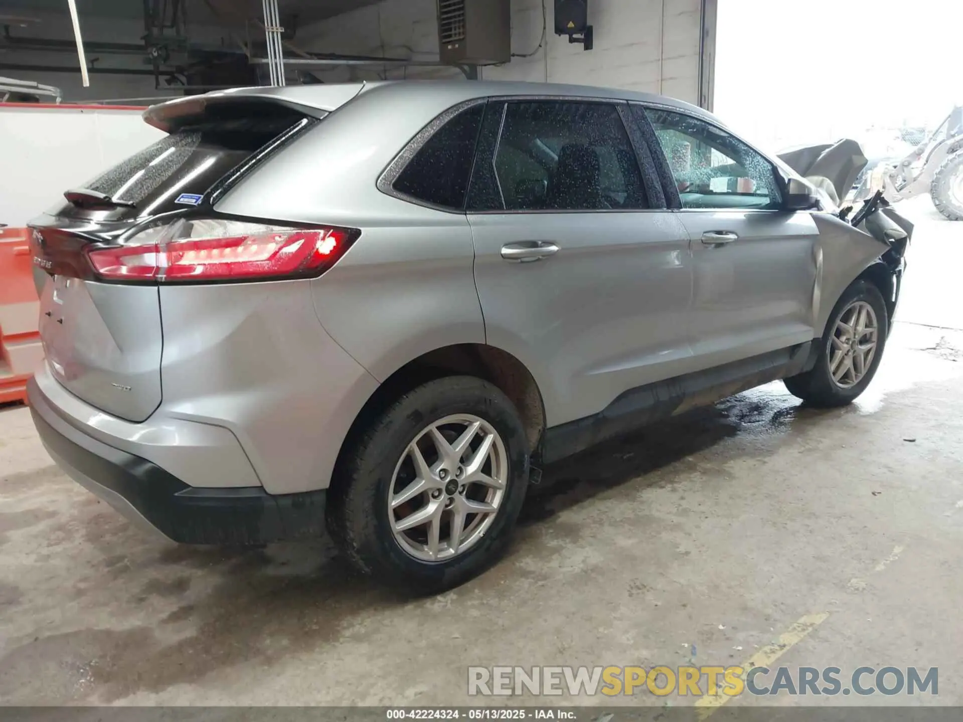 4 Photograph of a damaged car 2FMPK4J98PBA37427 FORD EDGE 2023