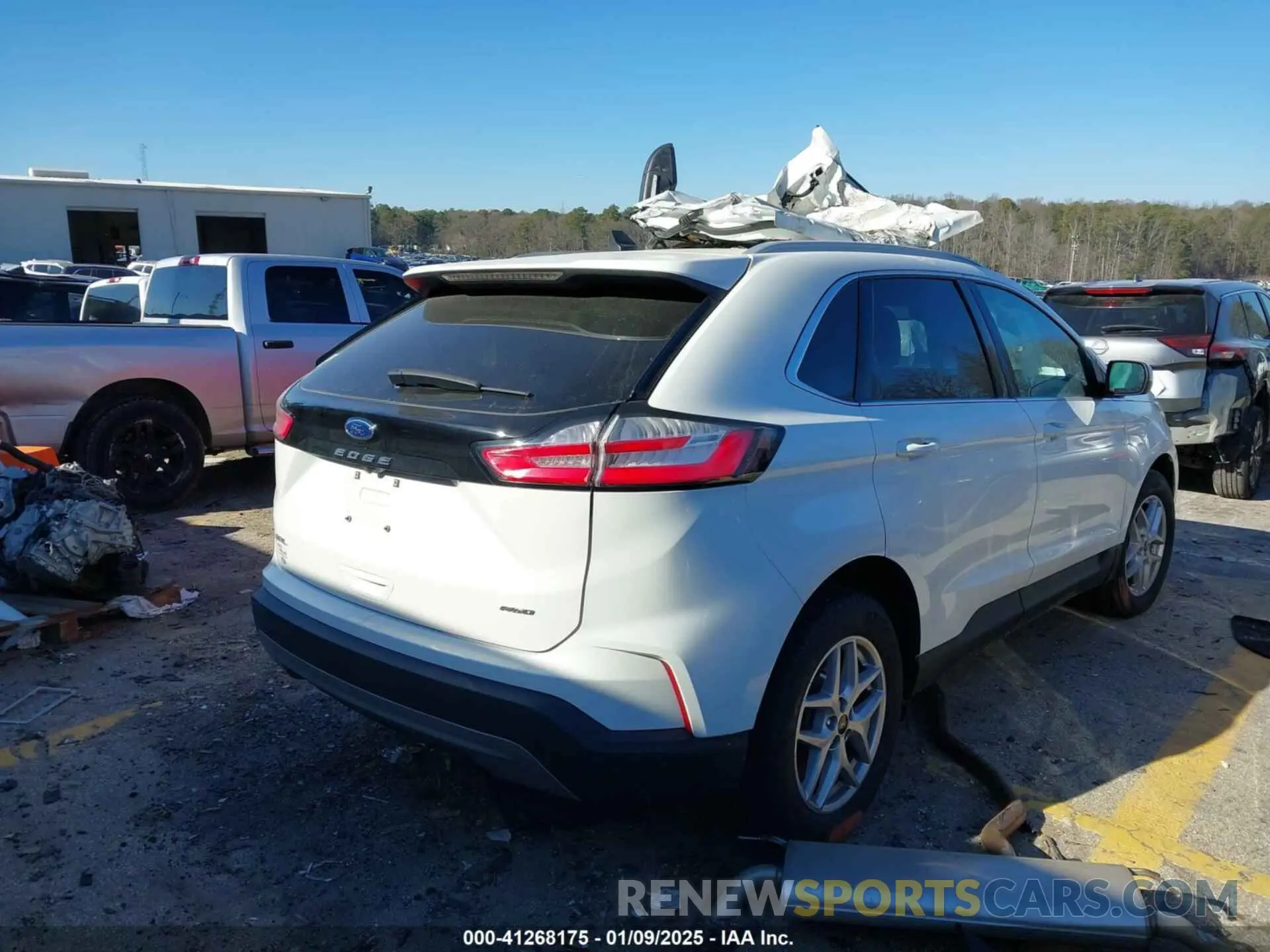 4 Photograph of a damaged car 2FMPK4J98PBA41560 FORD EDGE 2023