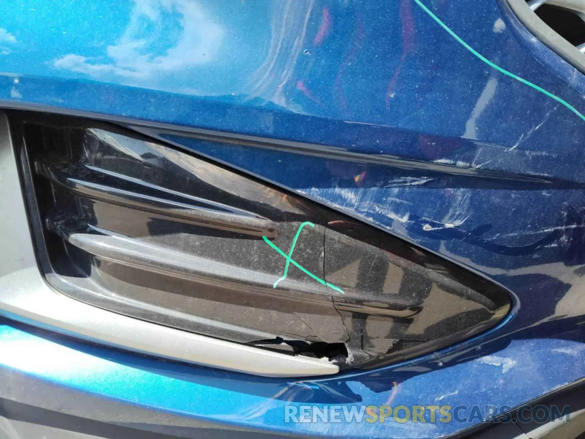 19 Photograph of a damaged car 2FMPK4J98PBA61274 FORD EDGE 2023
