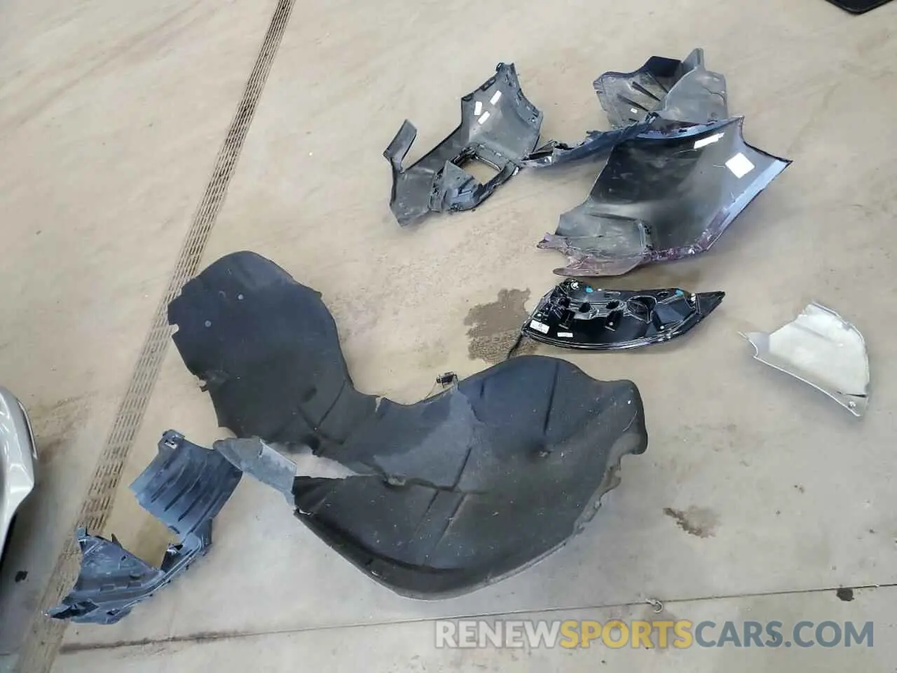 14 Photograph of a damaged car 2FMPK4J99PBA41373 FORD EDGE 2023