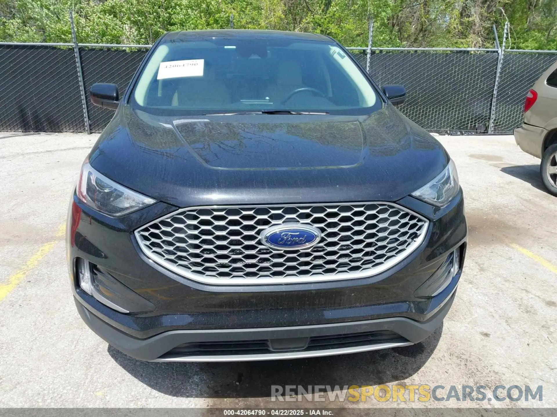 12 Photograph of a damaged car 2FMPK4J9XPBA21925 FORD EDGE 2023