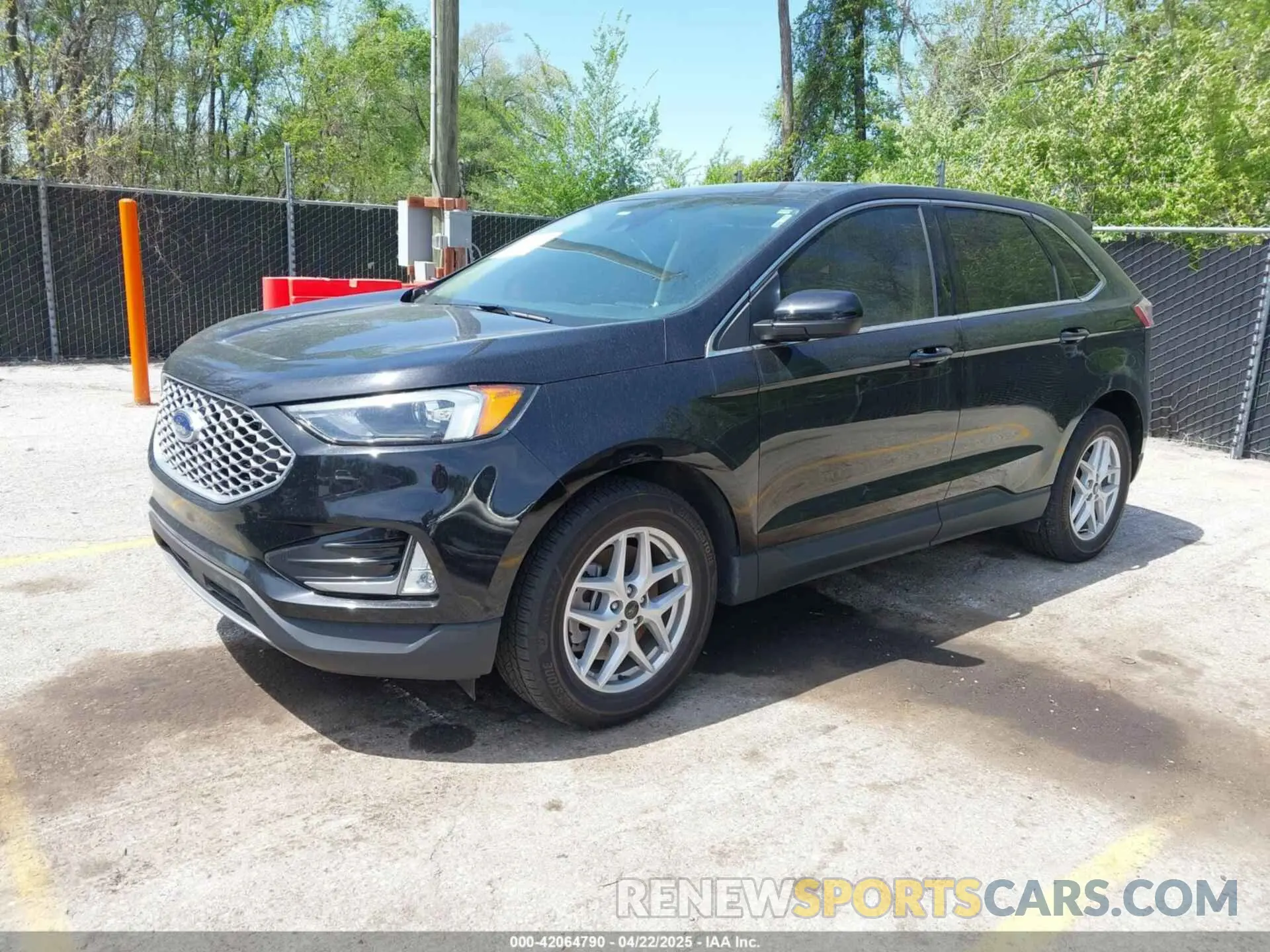 2 Photograph of a damaged car 2FMPK4J9XPBA21925 FORD EDGE 2023
