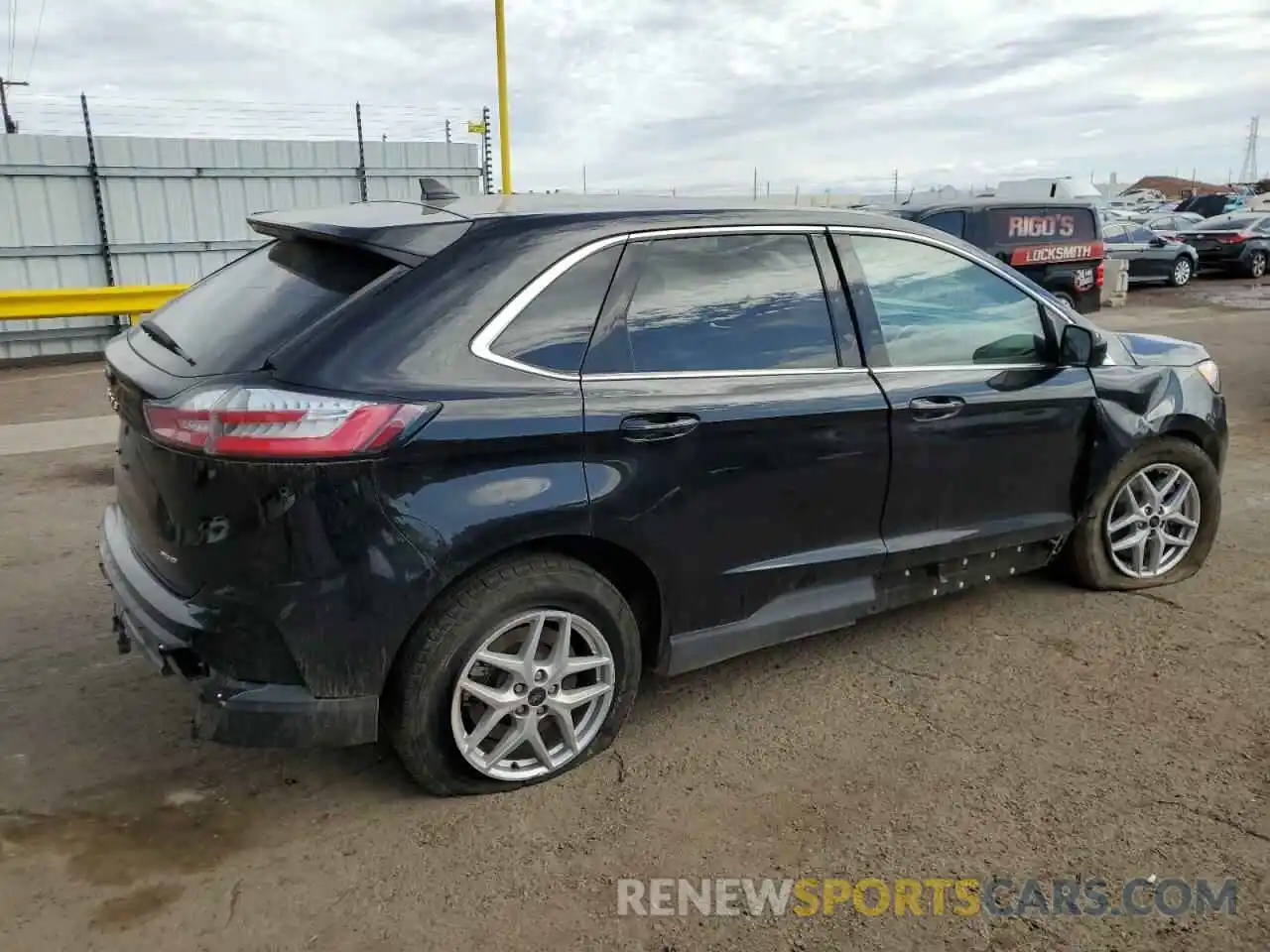 3 Photograph of a damaged car 2FMPK4J9XPBA30656 FORD EDGE 2023