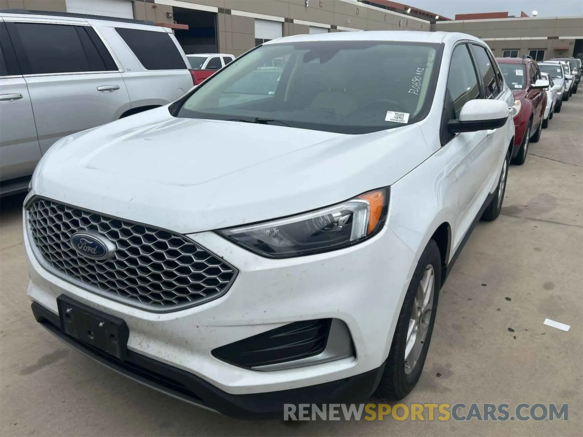 6 Photograph of a damaged car 2FMPK4J9XPBA61261 FORD EDGE 2023