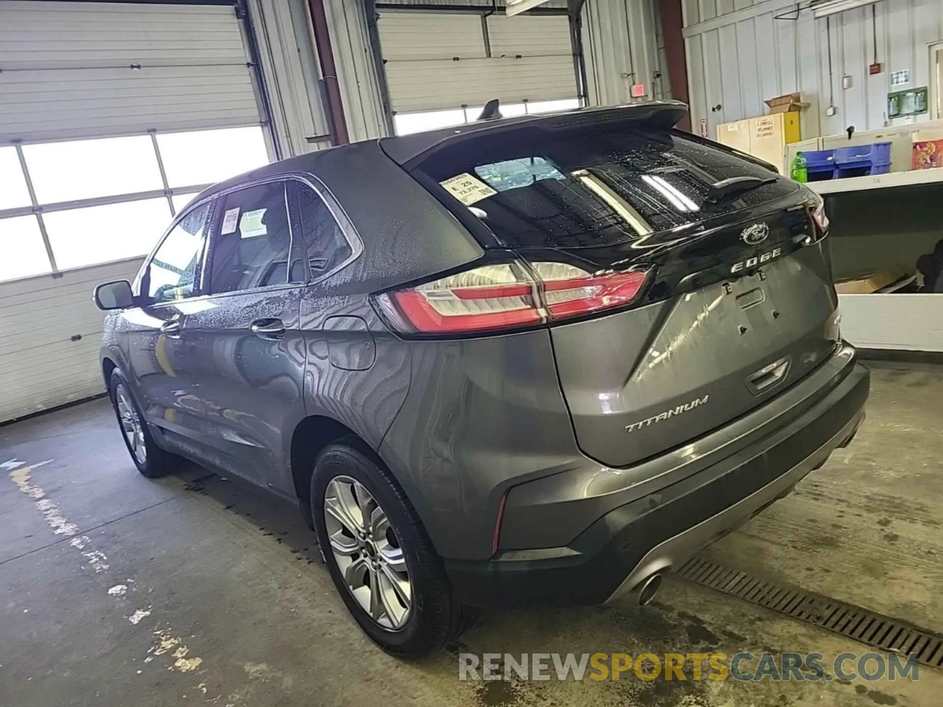 5 Photograph of a damaged car 2FMPK4K90PBA44984 FORD EDGE 2023