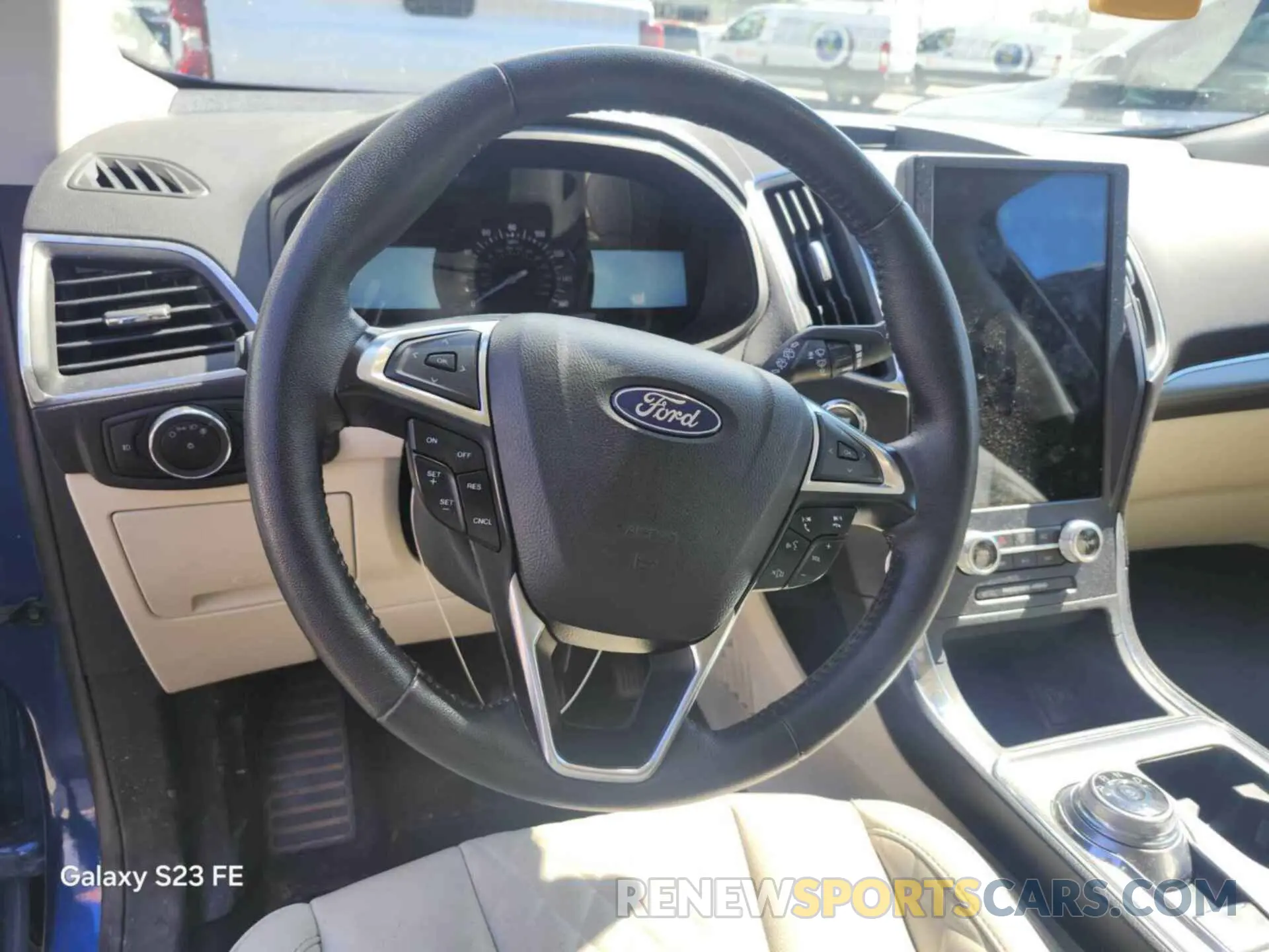 24 Photograph of a damaged car 2FMPK4K92PBA44940 FORD EDGE 2023