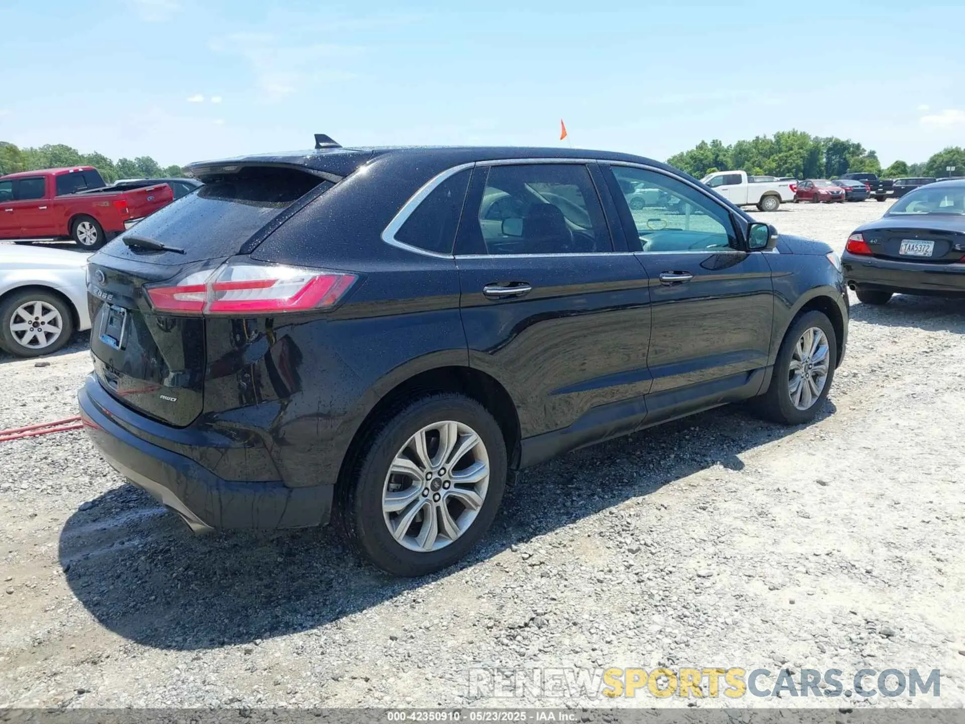 4 Photograph of a damaged car 2FMPK4K92PBA59101 FORD EDGE 2023