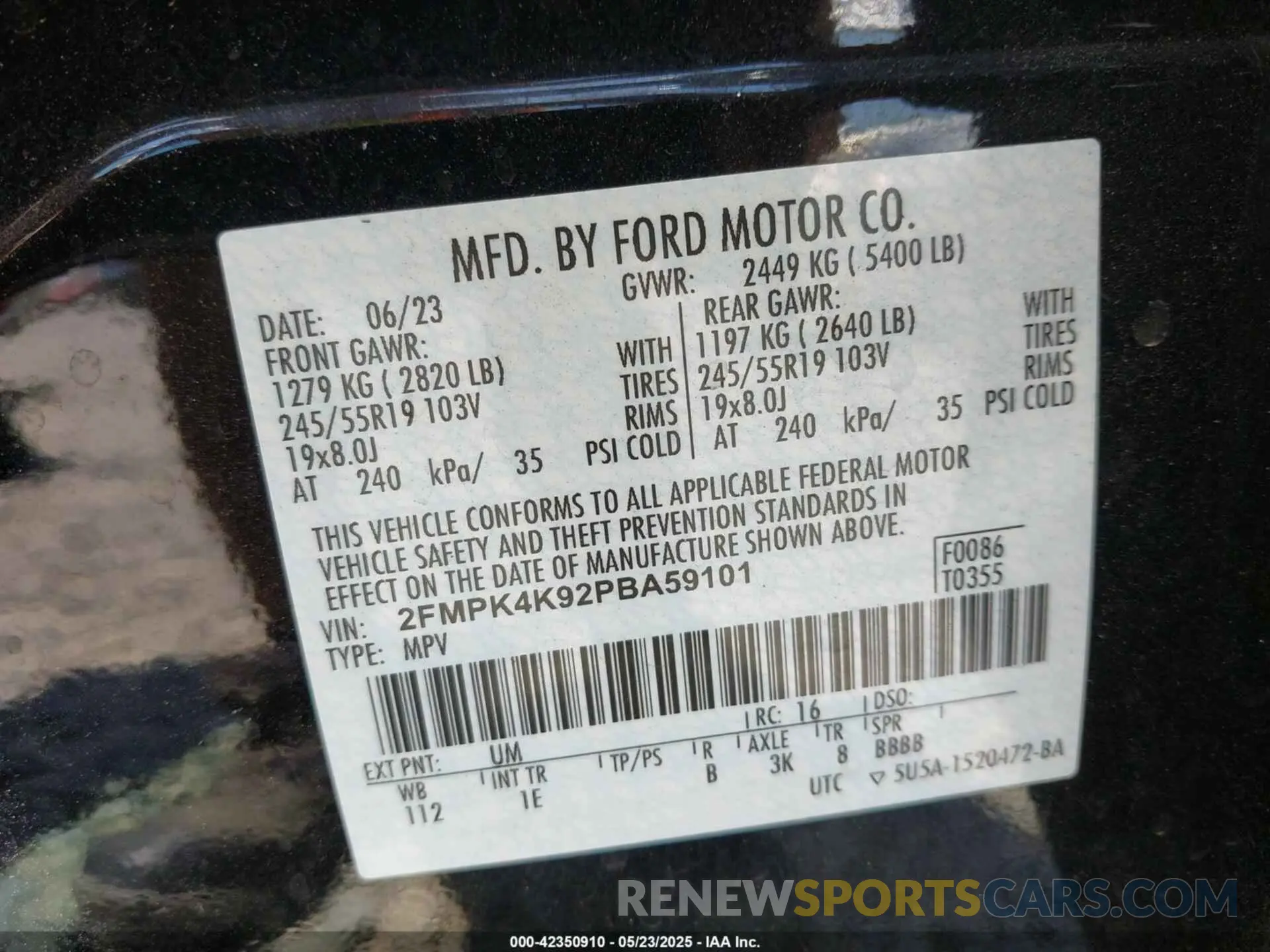 9 Photograph of a damaged car 2FMPK4K92PBA59101 FORD EDGE 2023