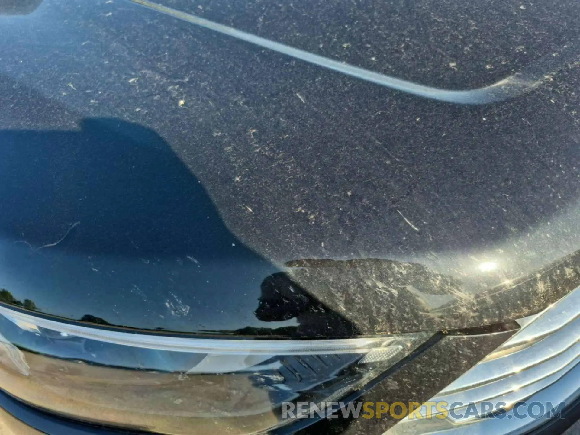 18 Photograph of a damaged car 2FMPK4K93PBA44736 FORD EDGE 2023