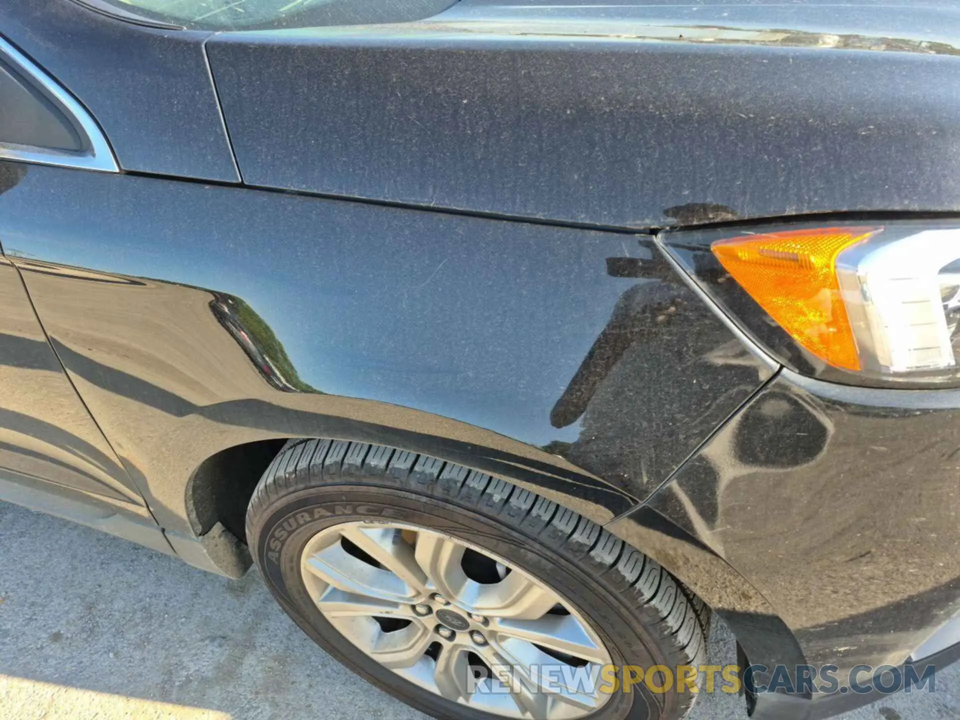 24 Photograph of a damaged car 2FMPK4K93PBA44736 FORD EDGE 2023