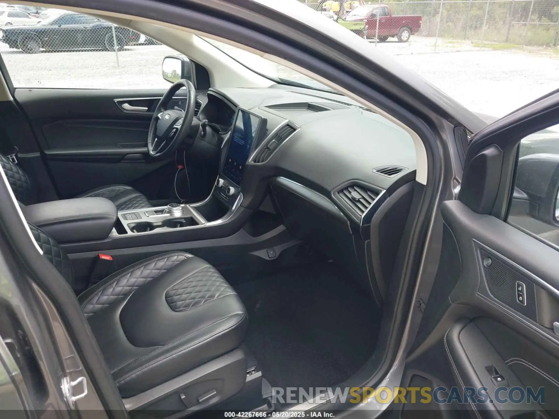 5 Photograph of a damaged car 2FMPK4K96PBA45251 FORD EDGE 2023