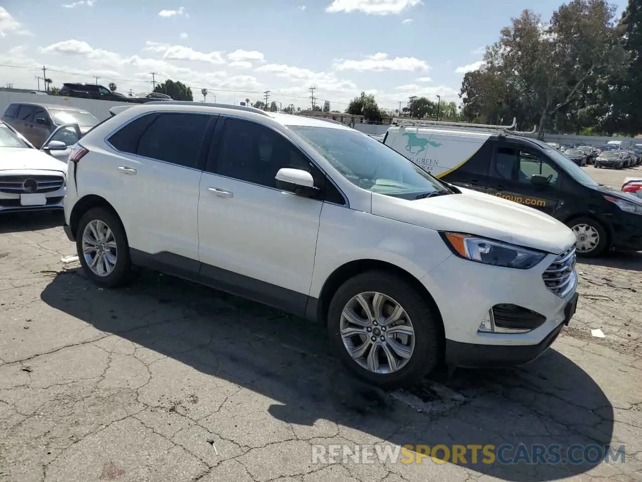 4 Photograph of a damaged car 2FMPK4K99PBA48709 FORD EDGE 2023