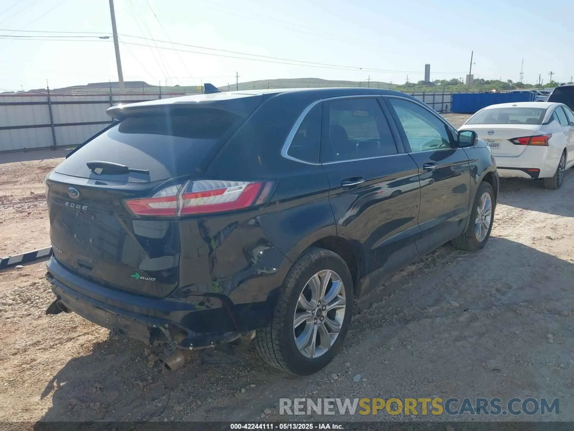 4 Photograph of a damaged car 2FMPK4K99PBA58026 FORD EDGE 2023