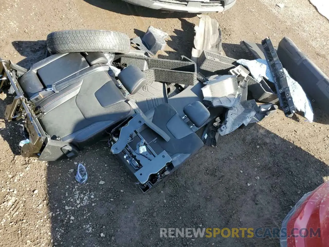 13 Photograph of a damaged car 2FMPK4AP3RBA20441 FORD EDGE 2024
