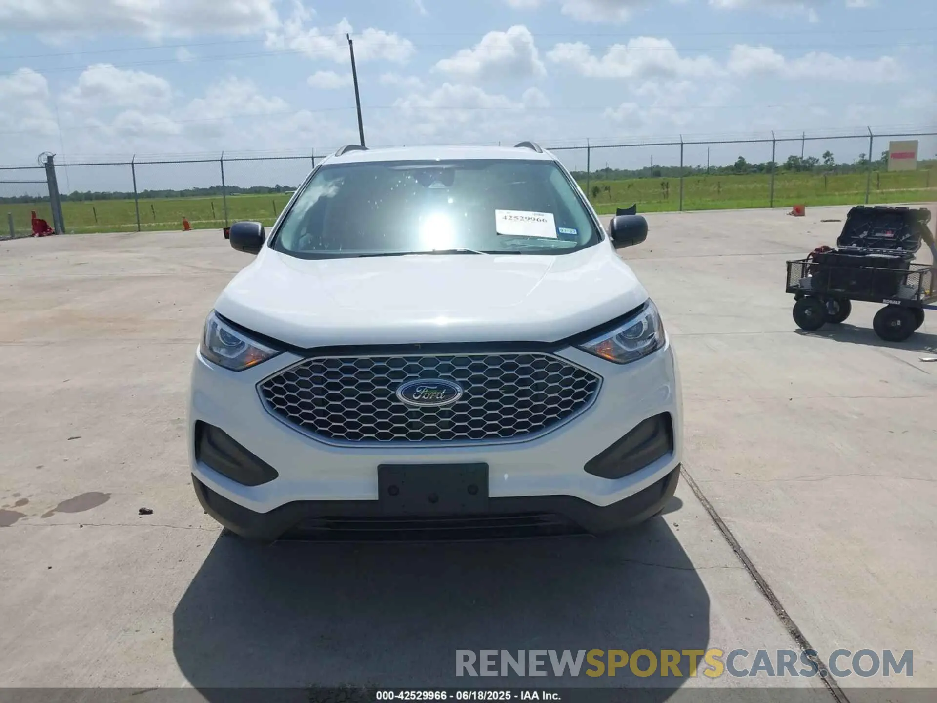 12 Photograph of a damaged car 2FMPK4G91RBB26976 FORD EDGE 2024